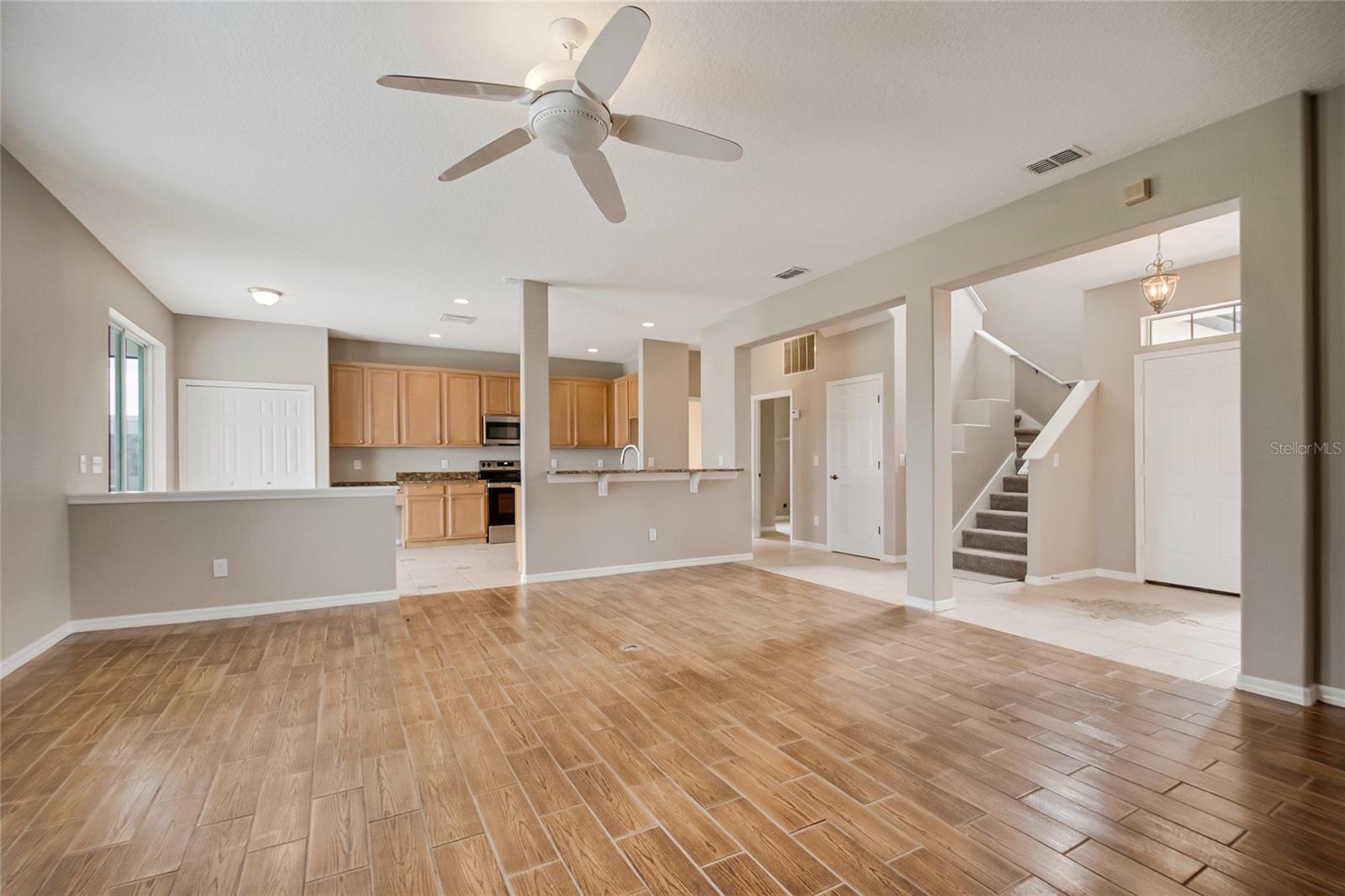 2321 The Oaks Blvd Property Photo 28