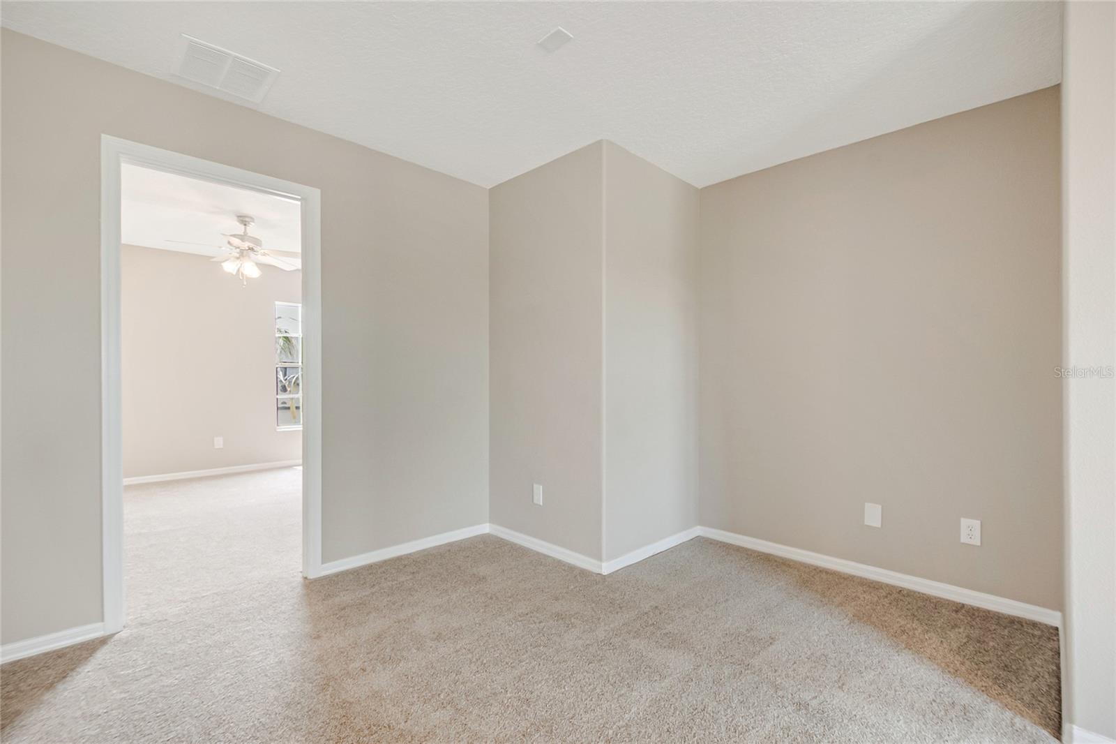 2321 The Oaks Blvd Property Photo 76
