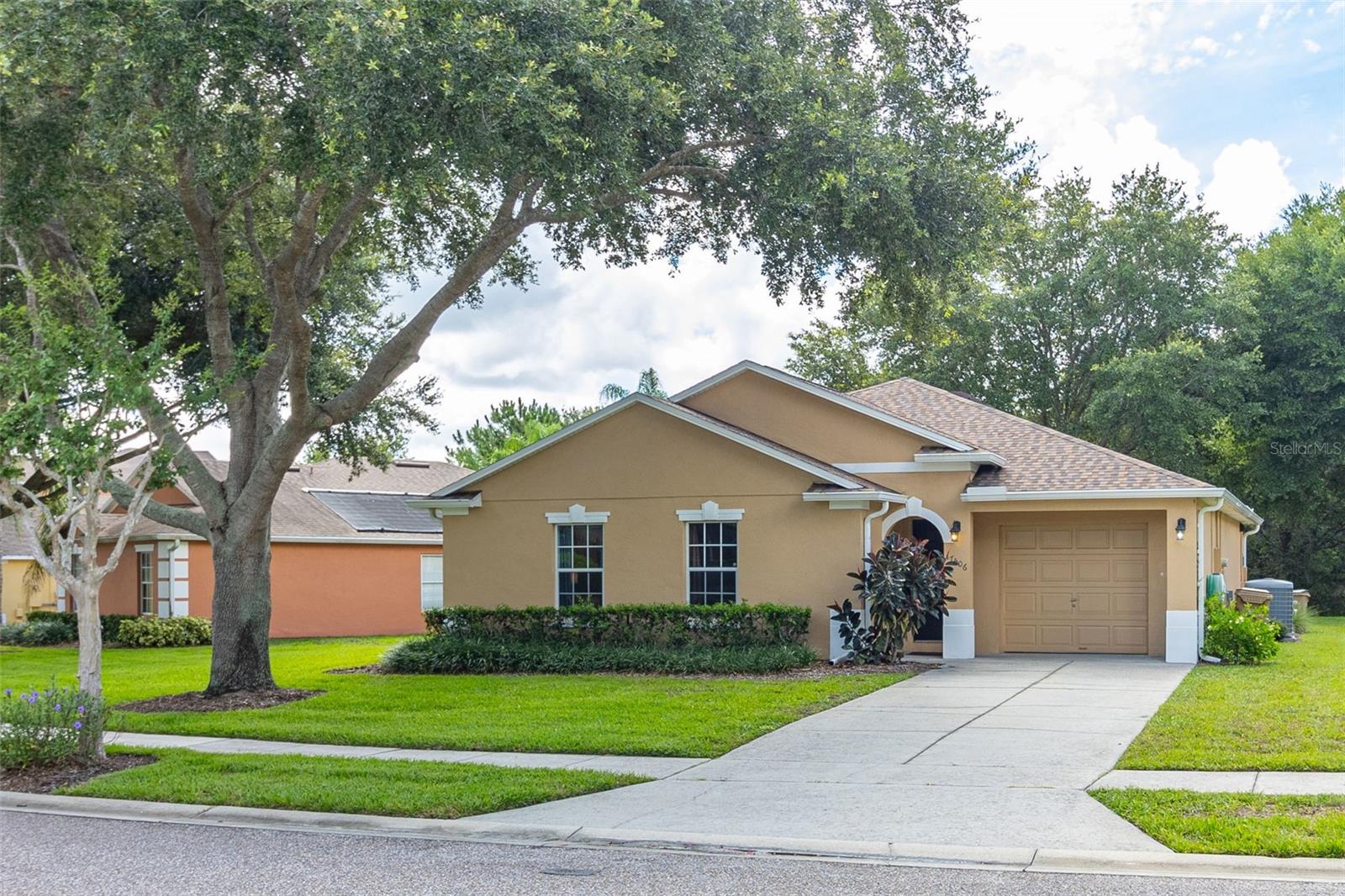 17506 Woodcrest Way Property Photo 1