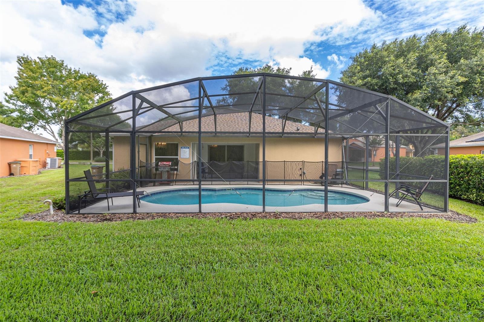 17506 Woodcrest Way Property Photo 4