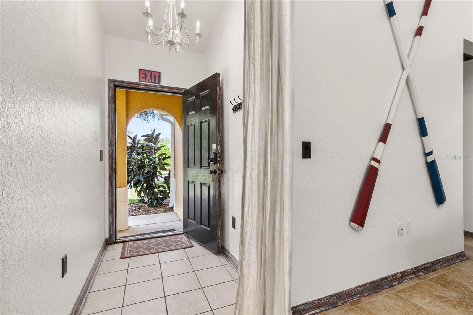 17506 Woodcrest Way Property Photo 10