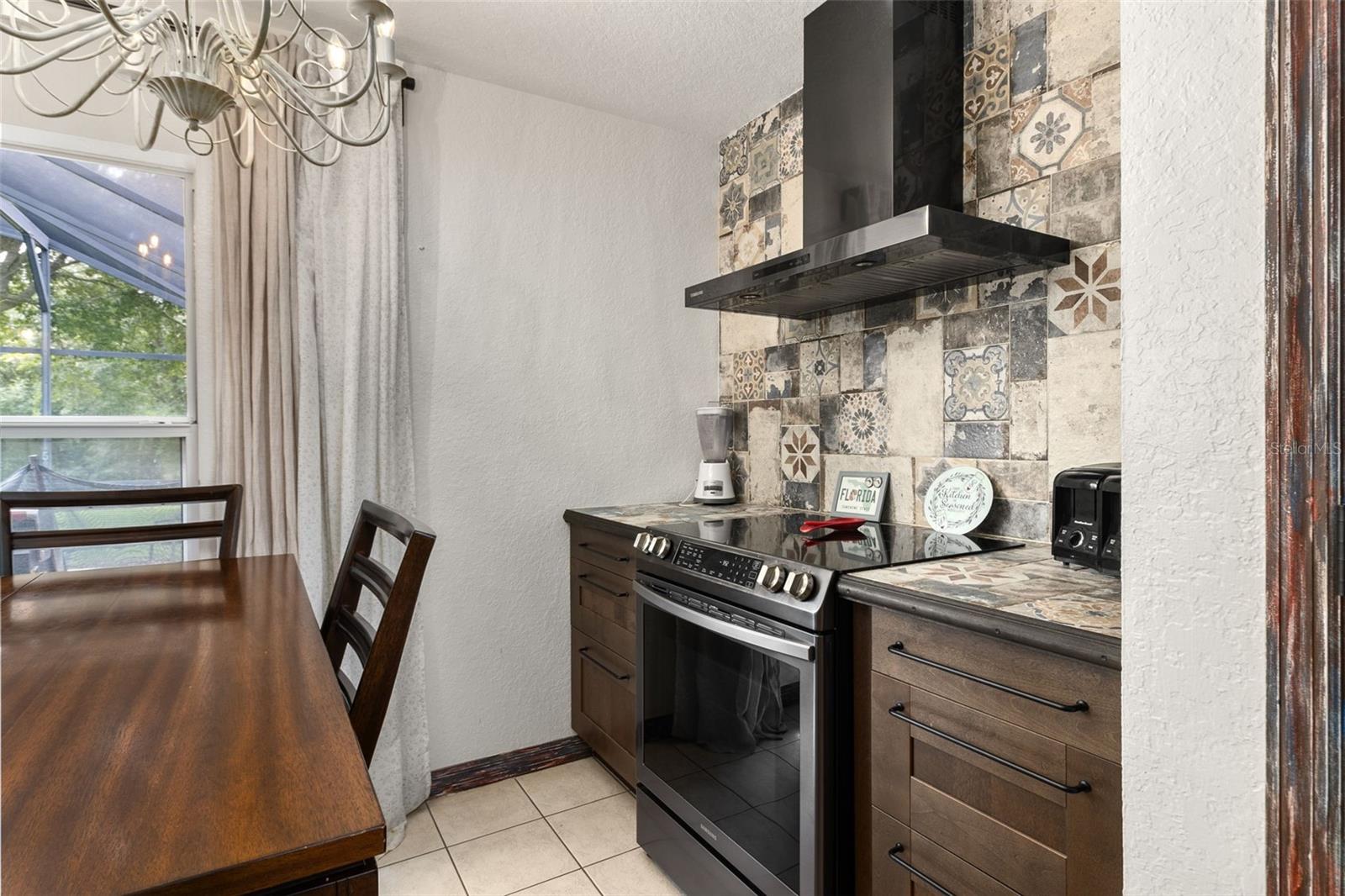 17506 Woodcrest Way Property Photo 23