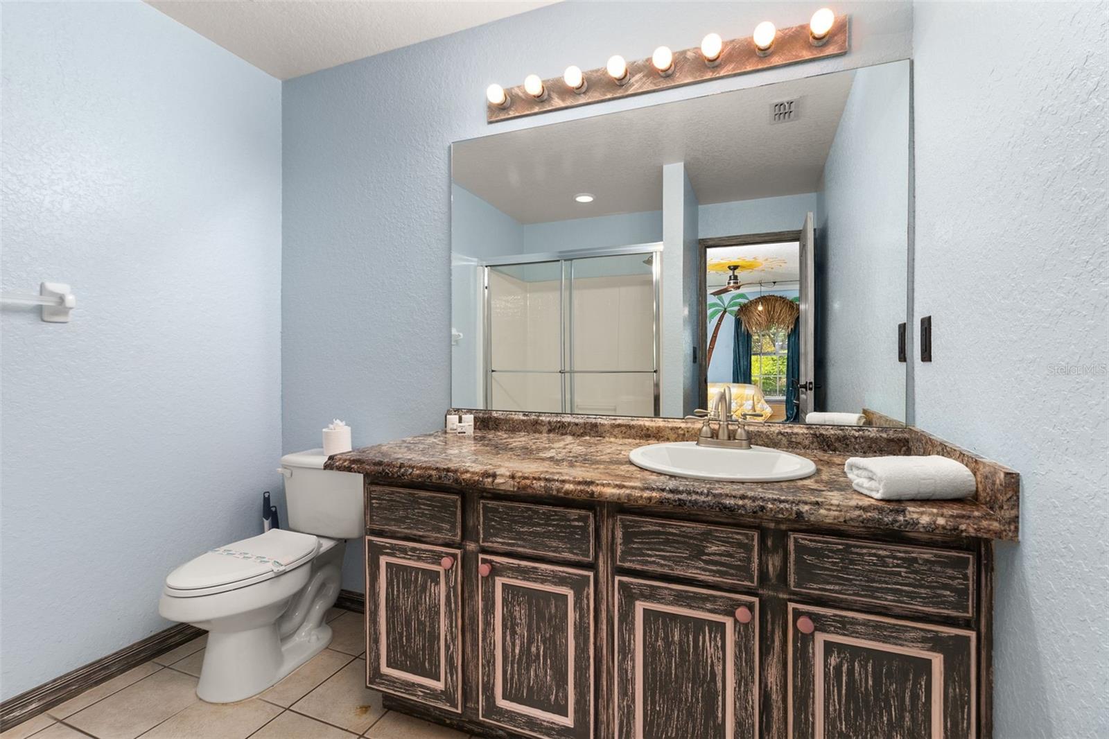 17506 Woodcrest Way Property Photo 30