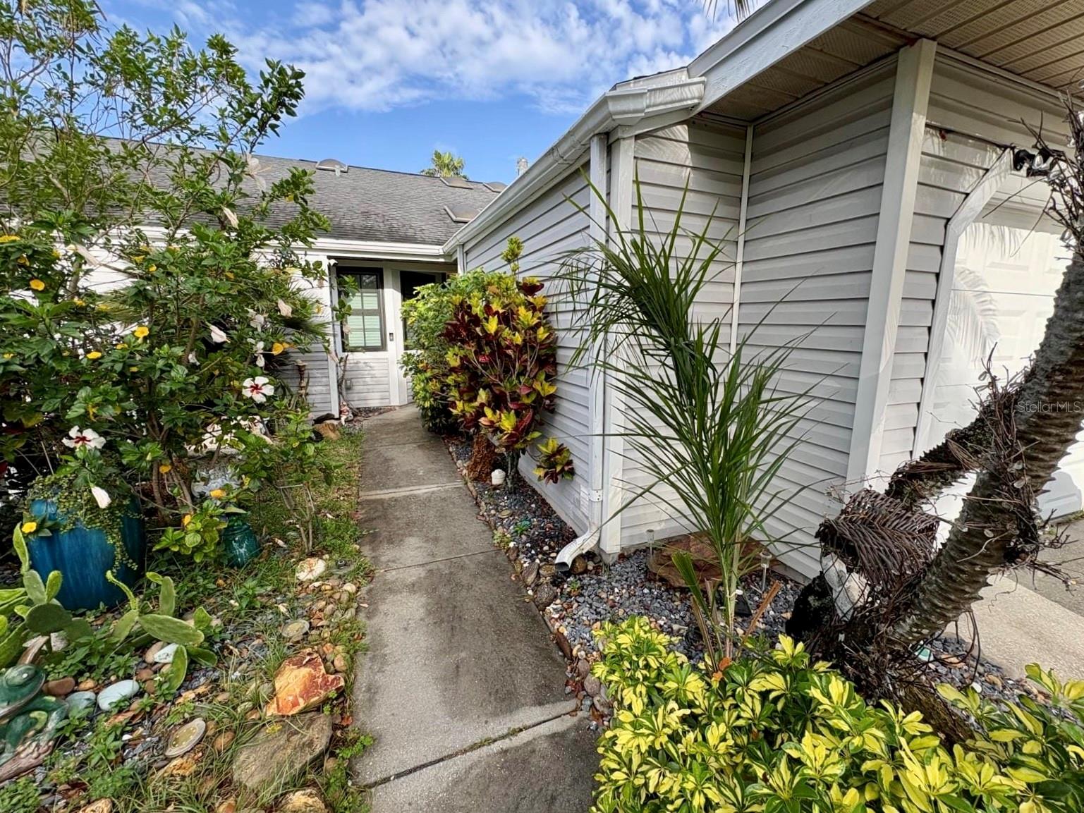2466 Alhambra St Property Photo 2