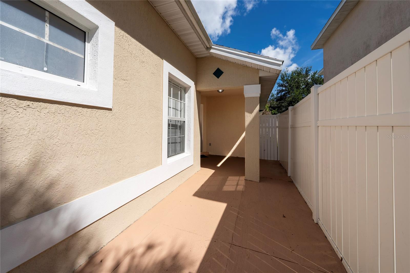 3267 Brewster Dr Property Photo 7