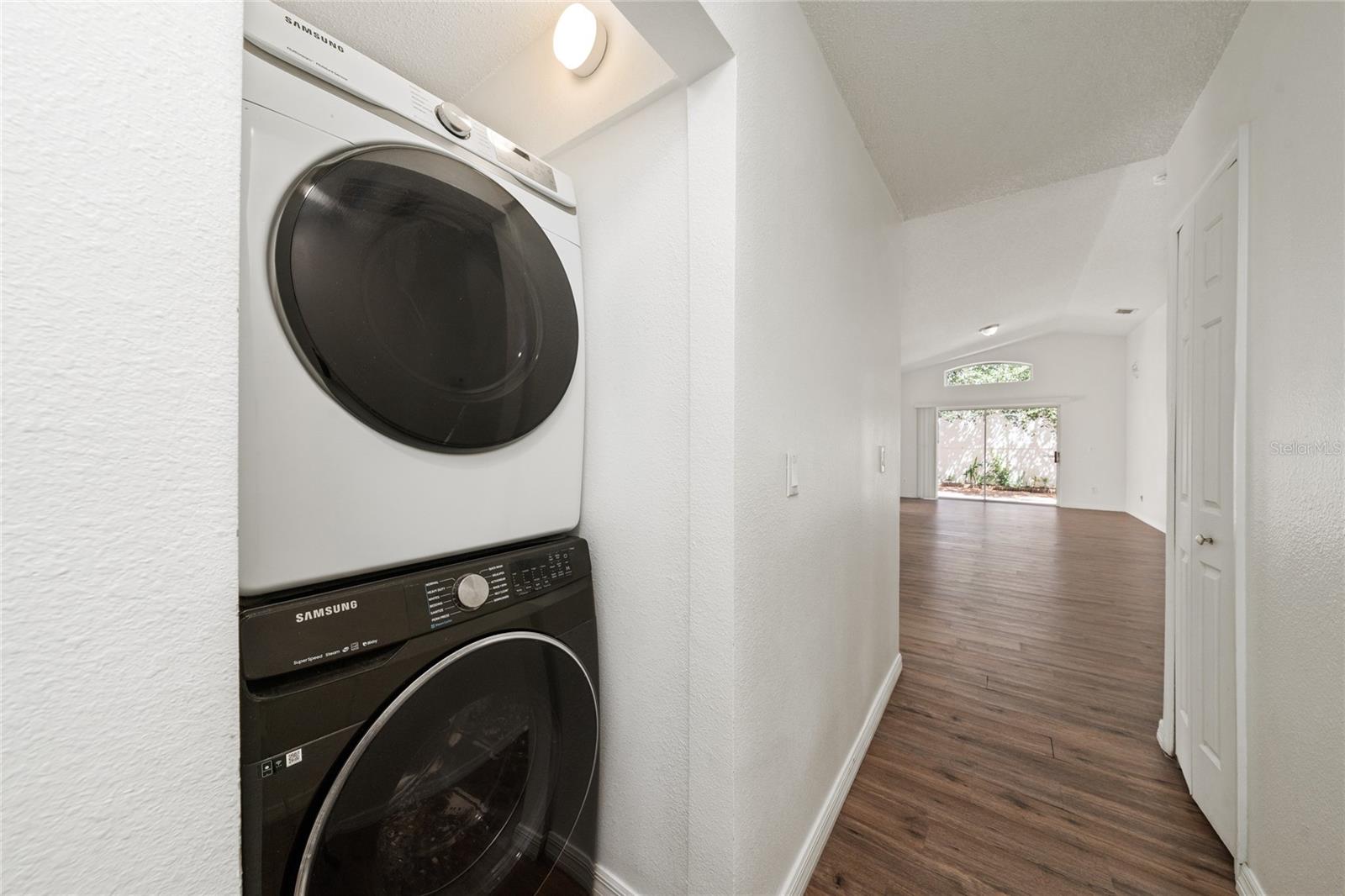 3267 Brewster Dr Property Photo 29