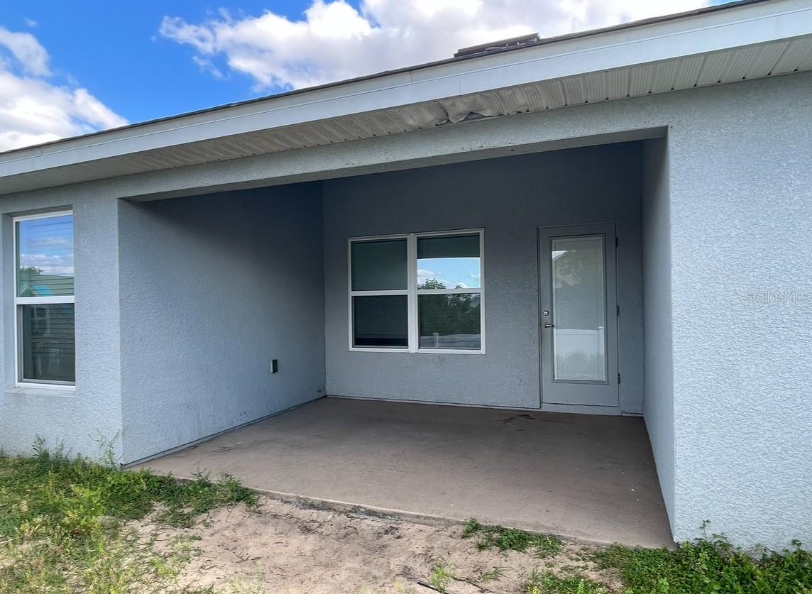 1295 Legatto Loop Property Photo 2