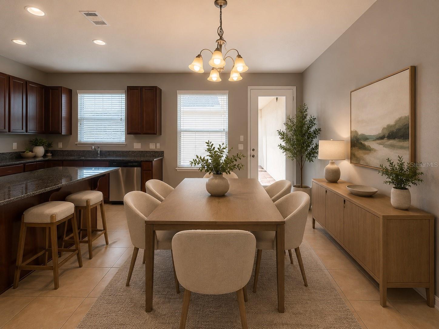 8332 Iron Mountain Trl Property Photo 6