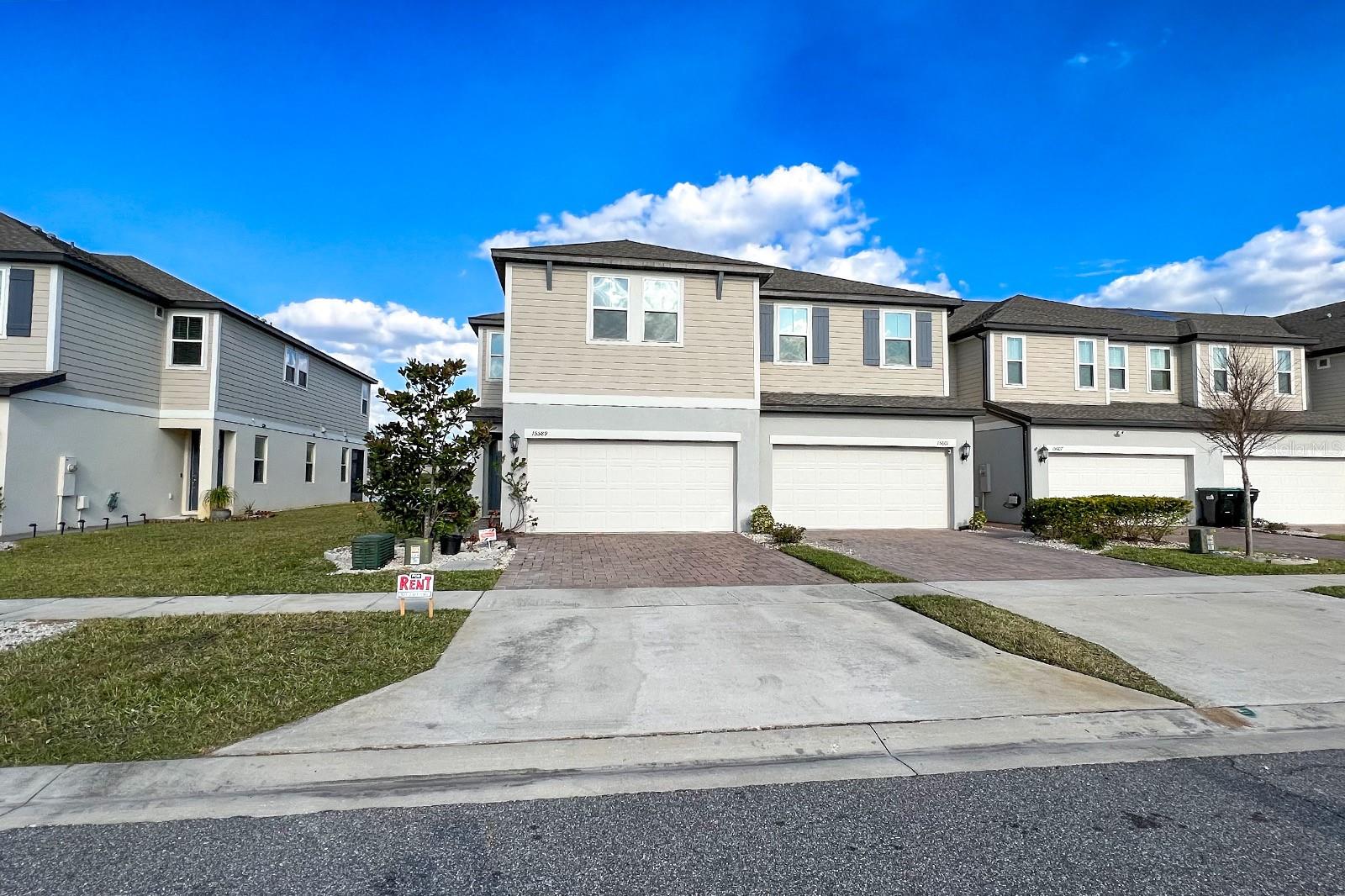 15589 WILLOW ARBOR CIR Property Photo 1
