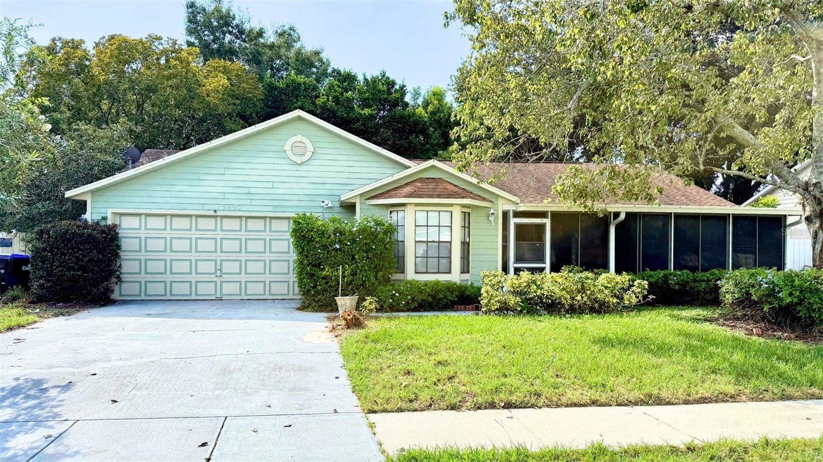 5490 BRITAN DR Property Photo 1