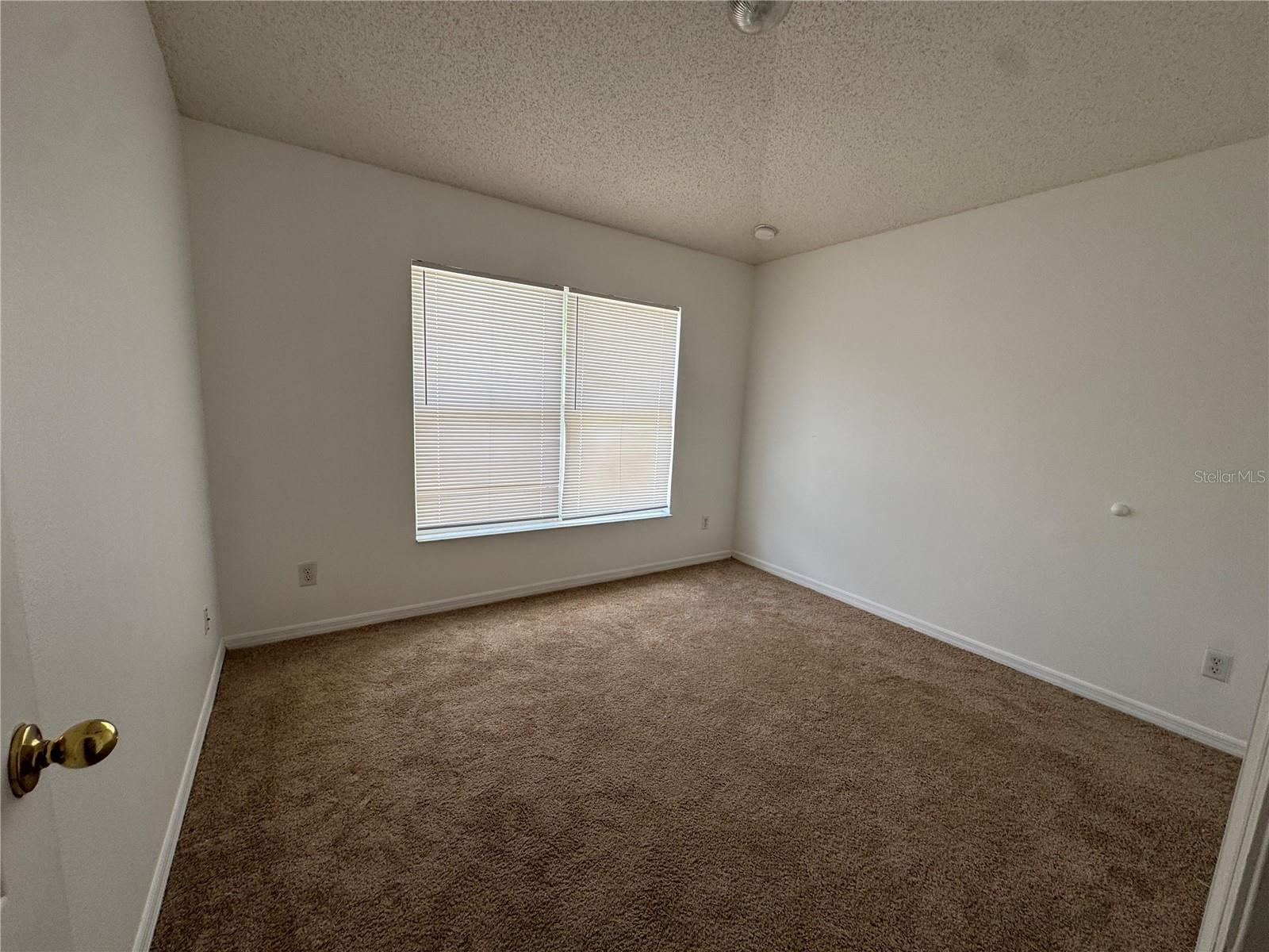 436 Danube Dr Property Photo 6