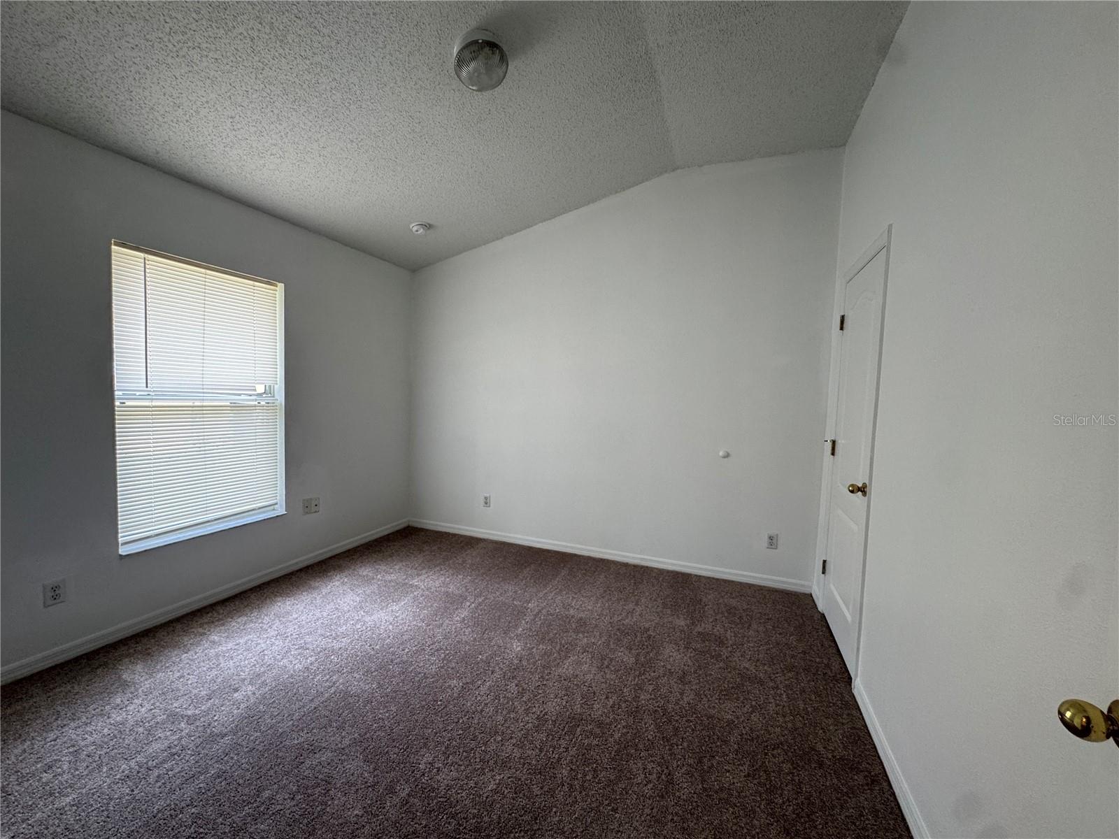 436 Danube Dr Property Photo 7