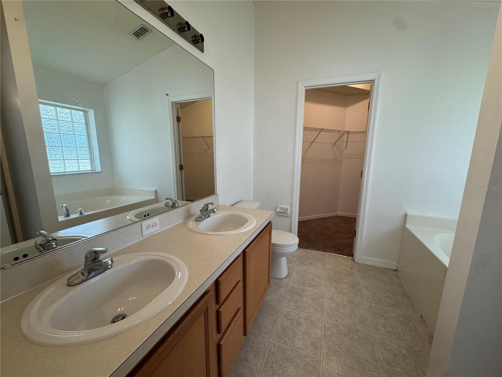 436 Danube Dr Property Photo 11
