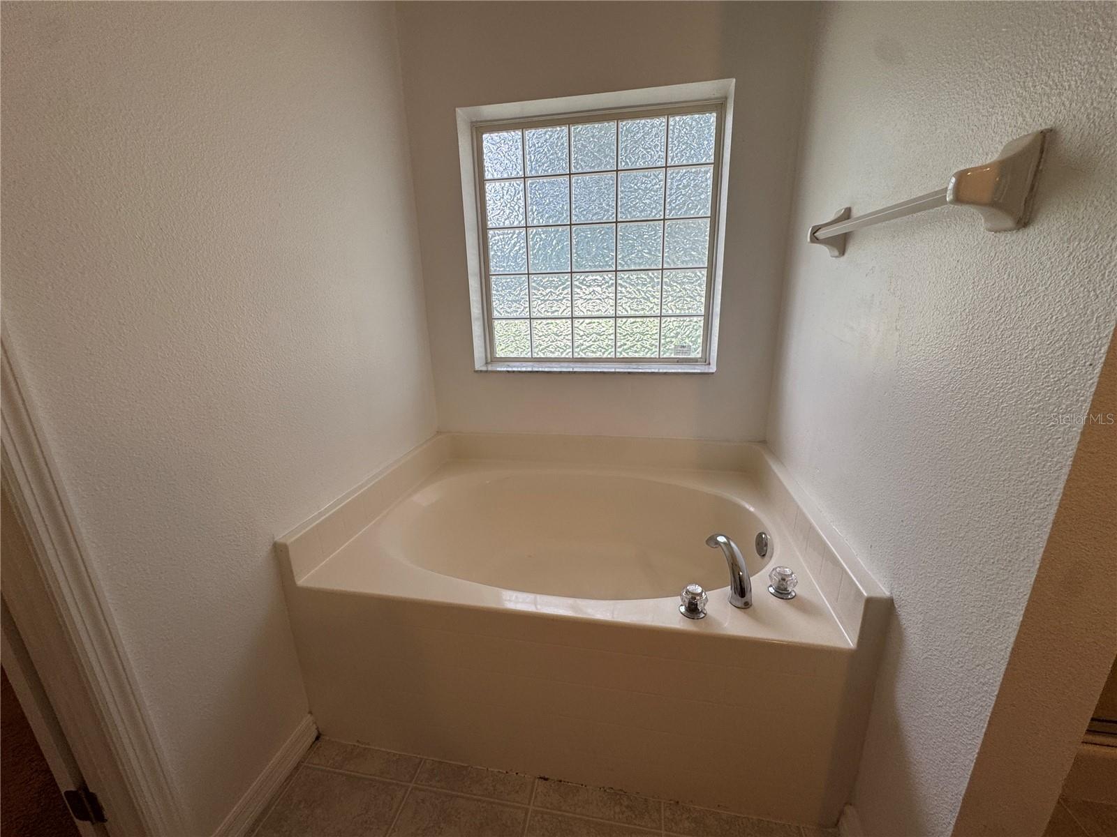 436 Danube Dr Property Photo 13