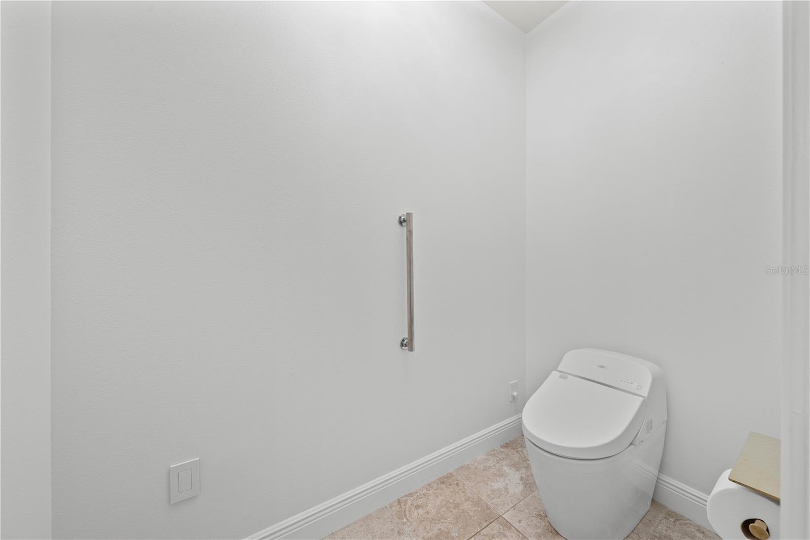 111 E Monument Ave #801 Property Photo 60
