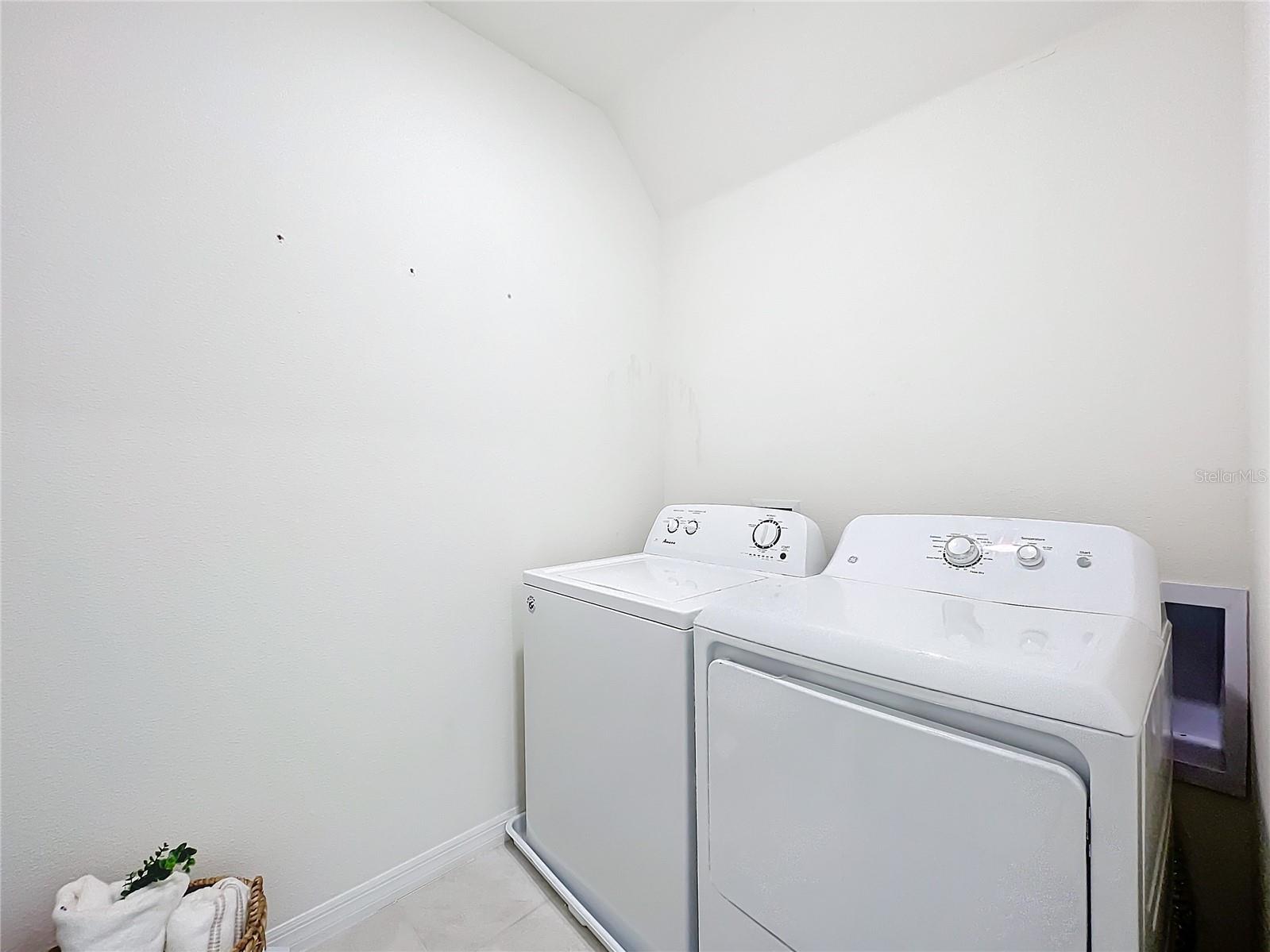 1634 Reddish Egret Ct Property Photo 10