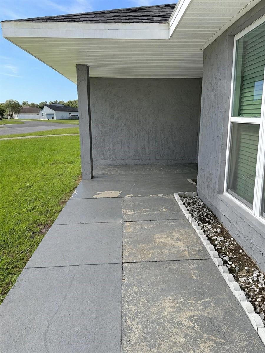 13604 Sw 40th Cir Property Photo 4