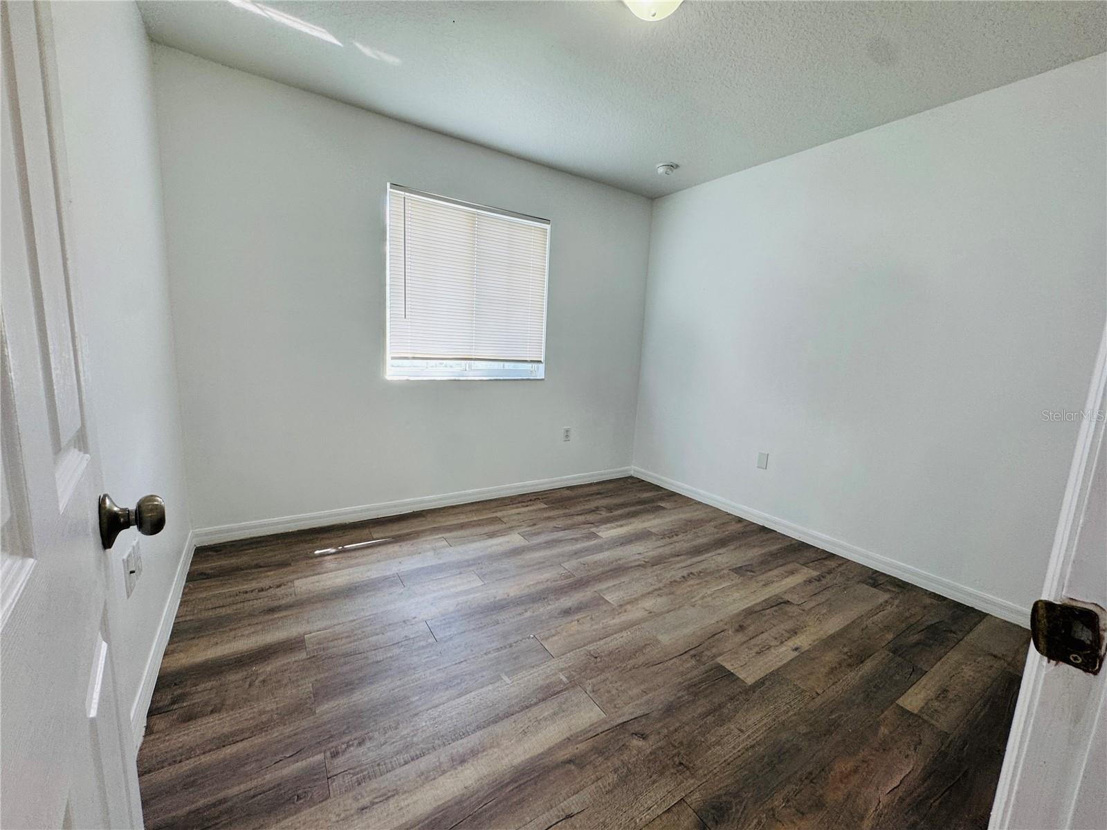 566 Eagle Ct Property Photo 20
