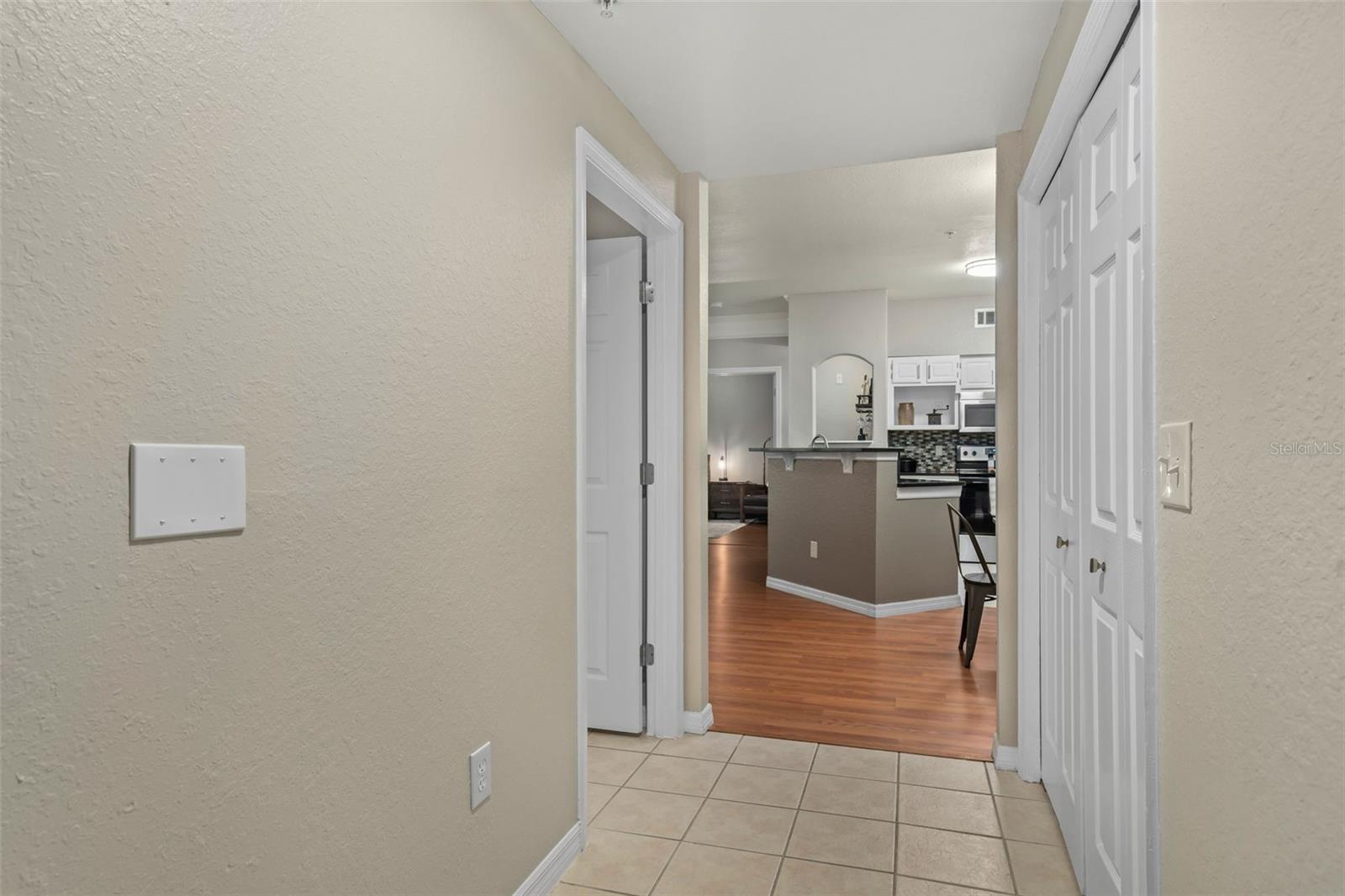 6663 Queens Borough Ave #104 Property Photo 4