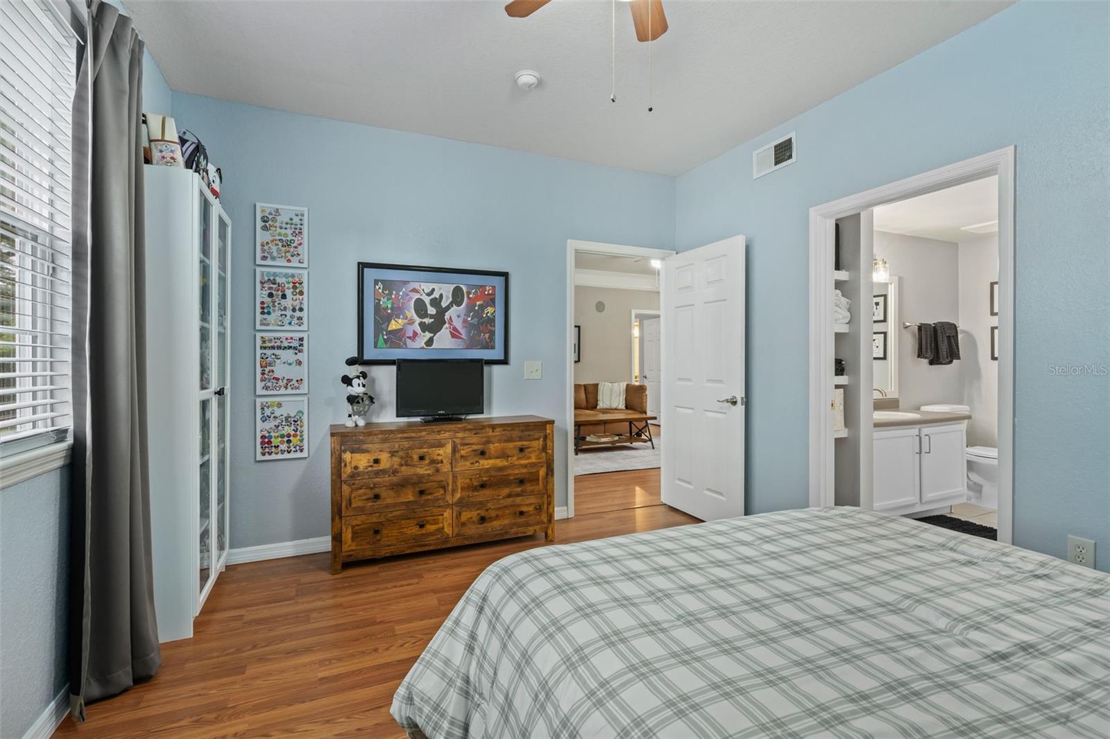 6663 Queens Borough Ave #104 Property Photo 17