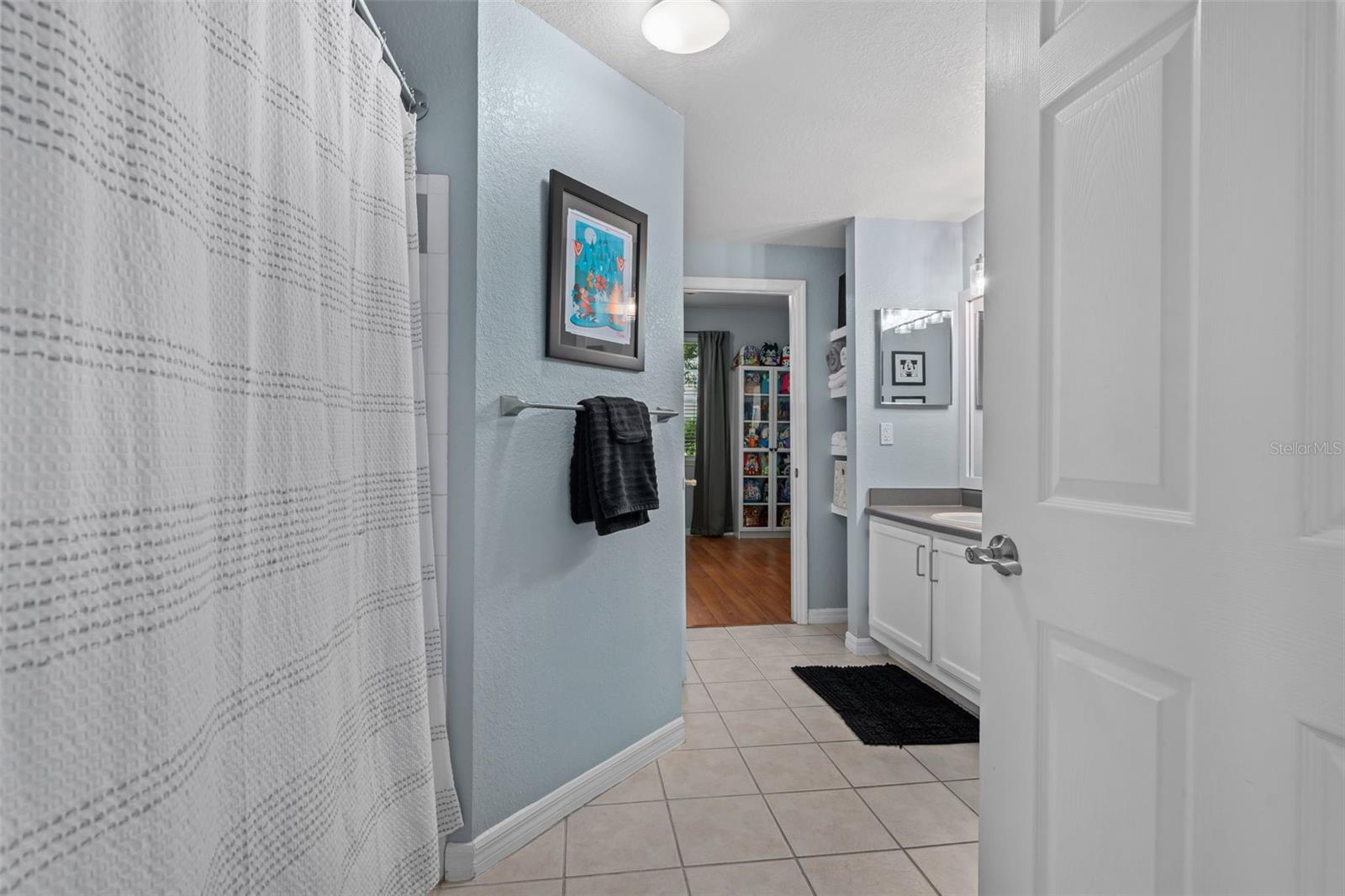 6663 Queens Borough Ave #104 Property Photo 19