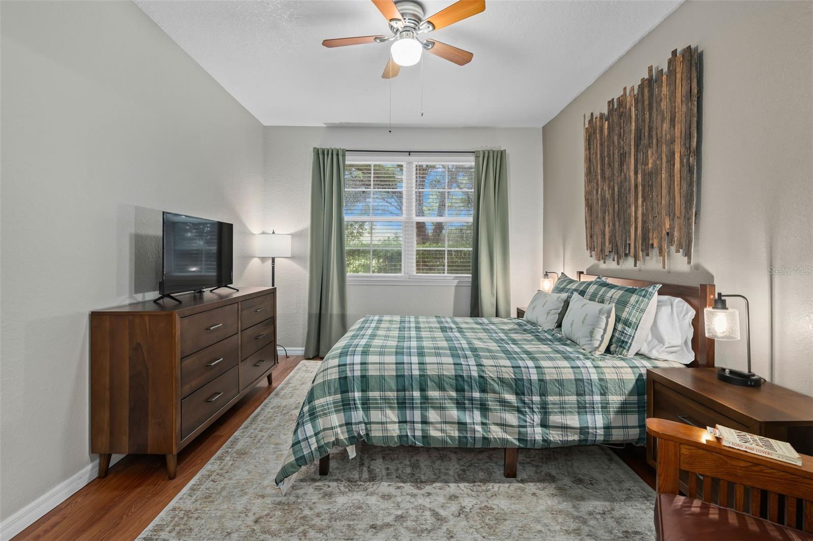 6663 Queens Borough Ave #104 Property Photo 21