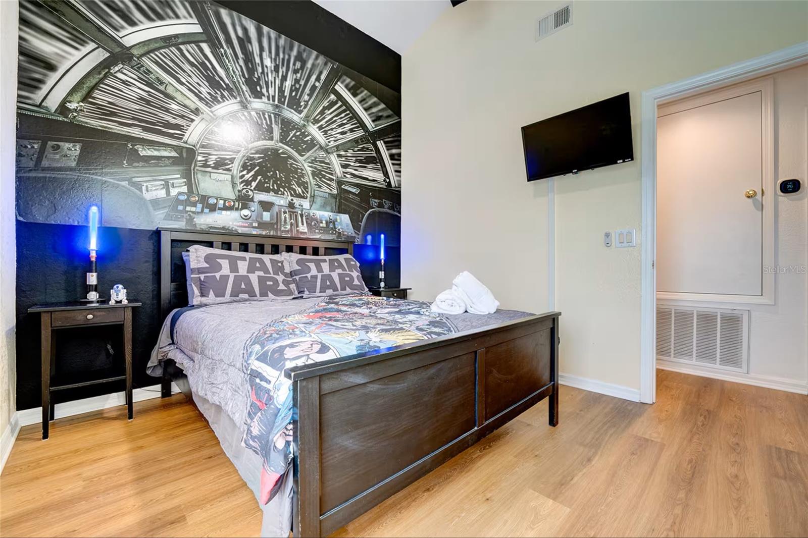 136 Troon Cir Property Photo 16