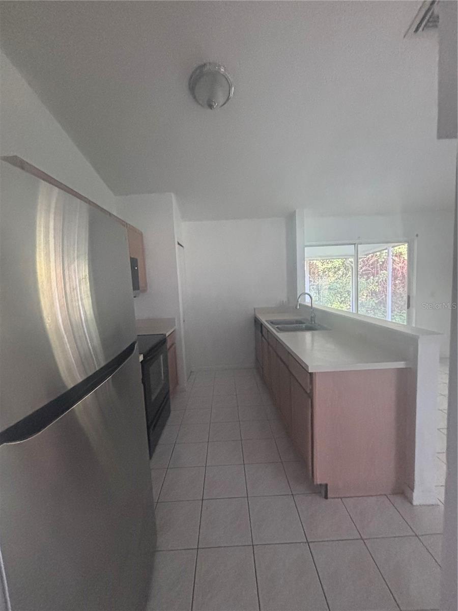 2422 Parsons Pond Cir Property Photo 6