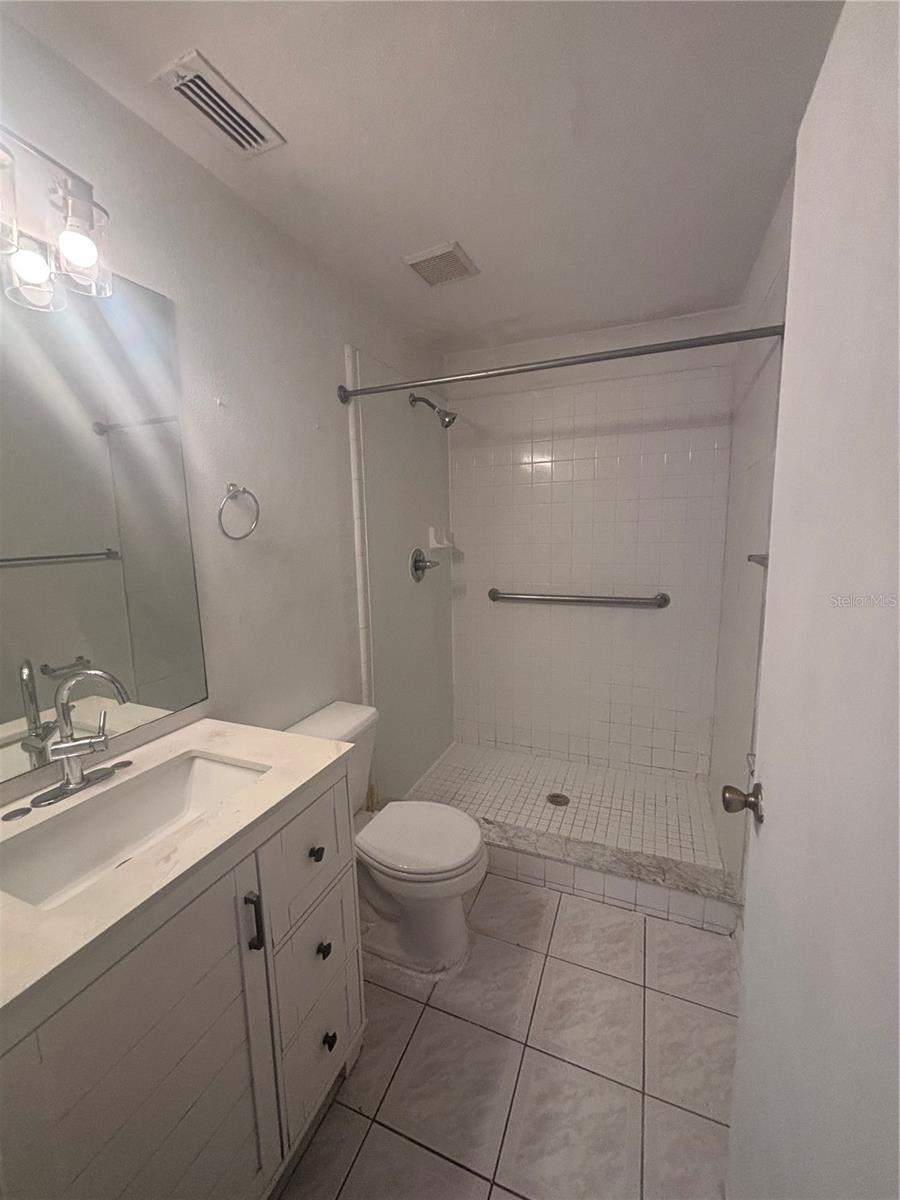 2422 Parsons Pond Cir Property Photo 11