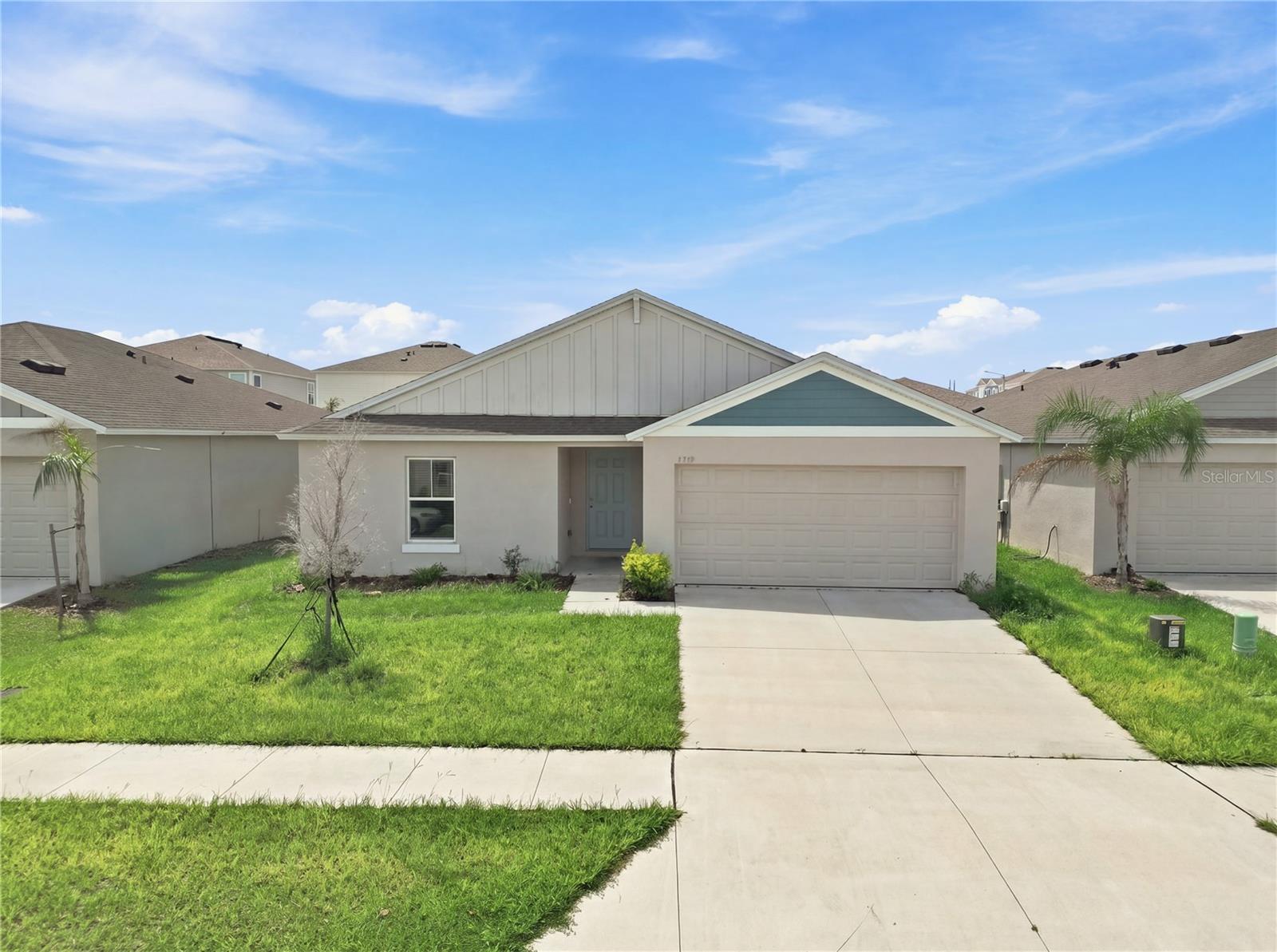 2259 Canyon Oak Dr Dr Property Photo 1