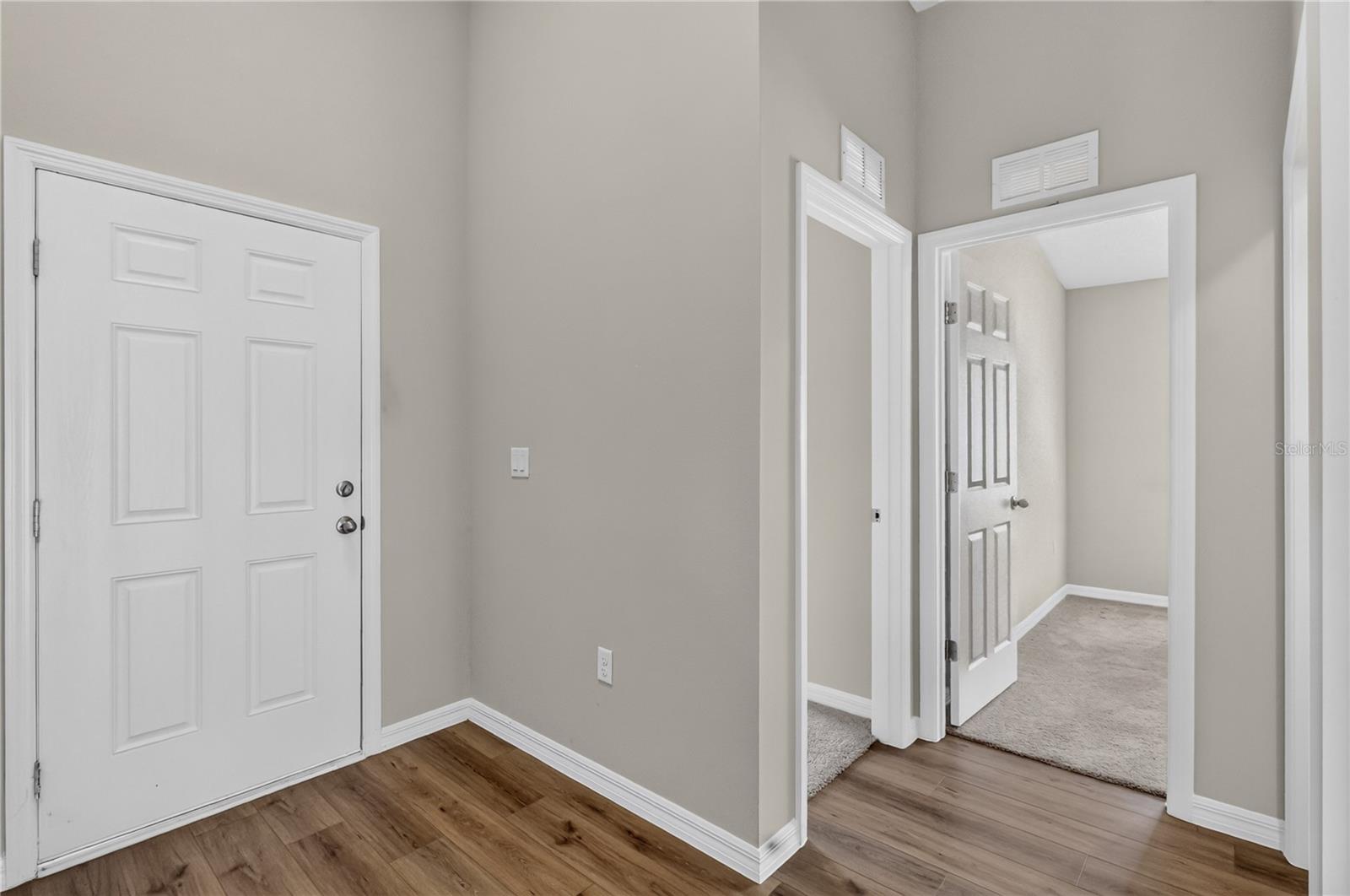 2259 Canyon Oak Dr Dr Property Photo 7