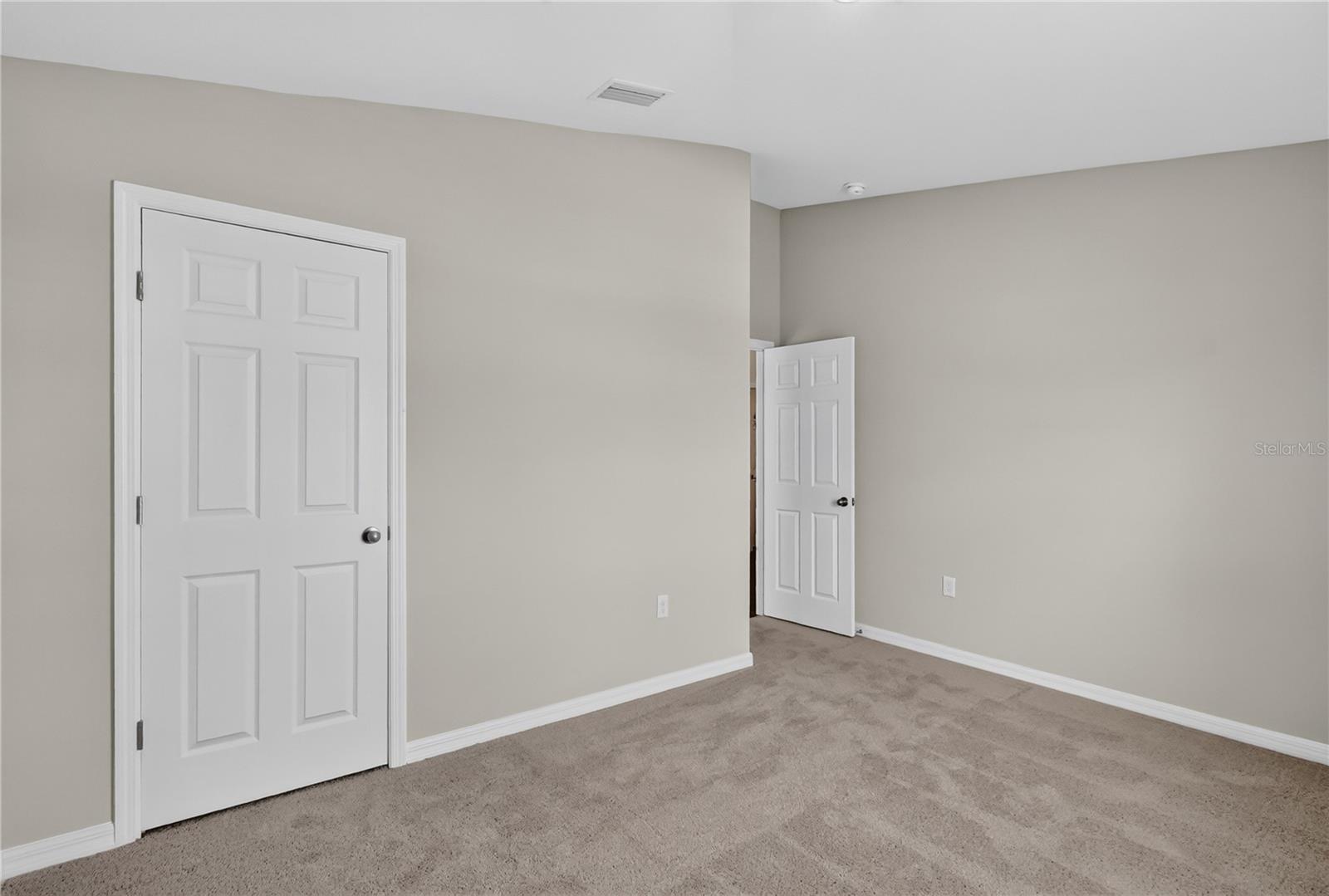2259 Canyon Oak Dr Dr Property Photo 11