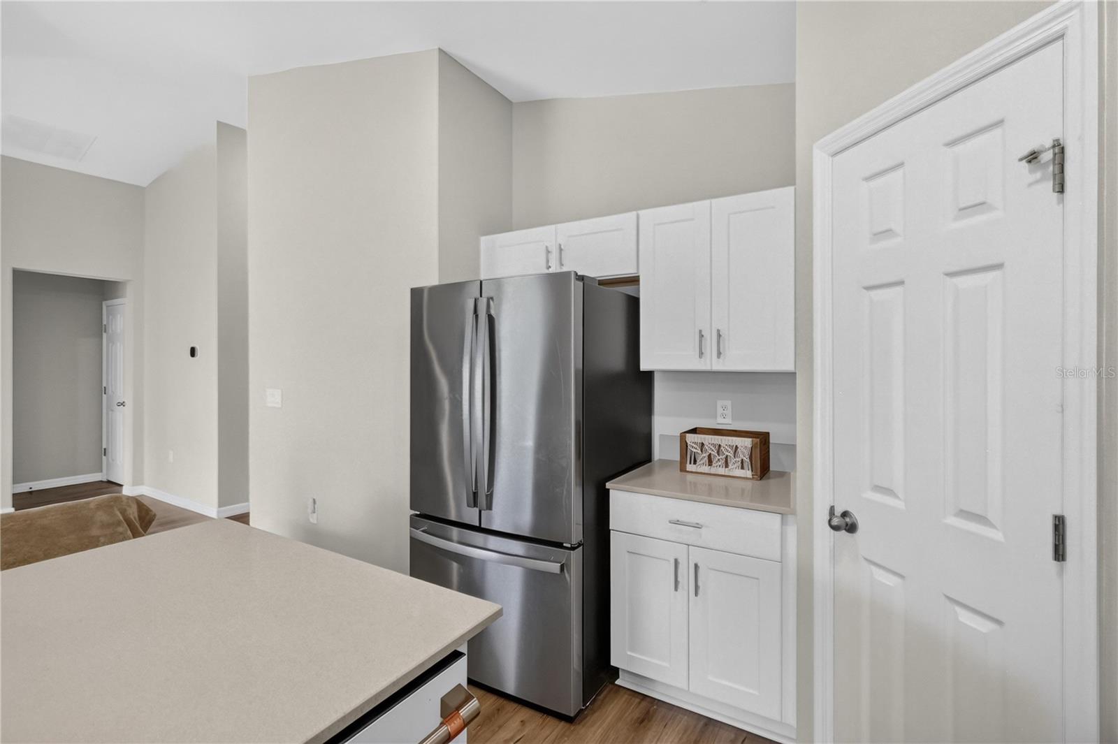 2259 Canyon Oak Dr Dr Property Photo 28