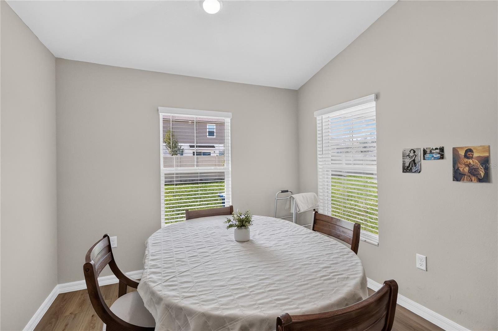 2259 Canyon Oak Dr Dr Property Photo 30