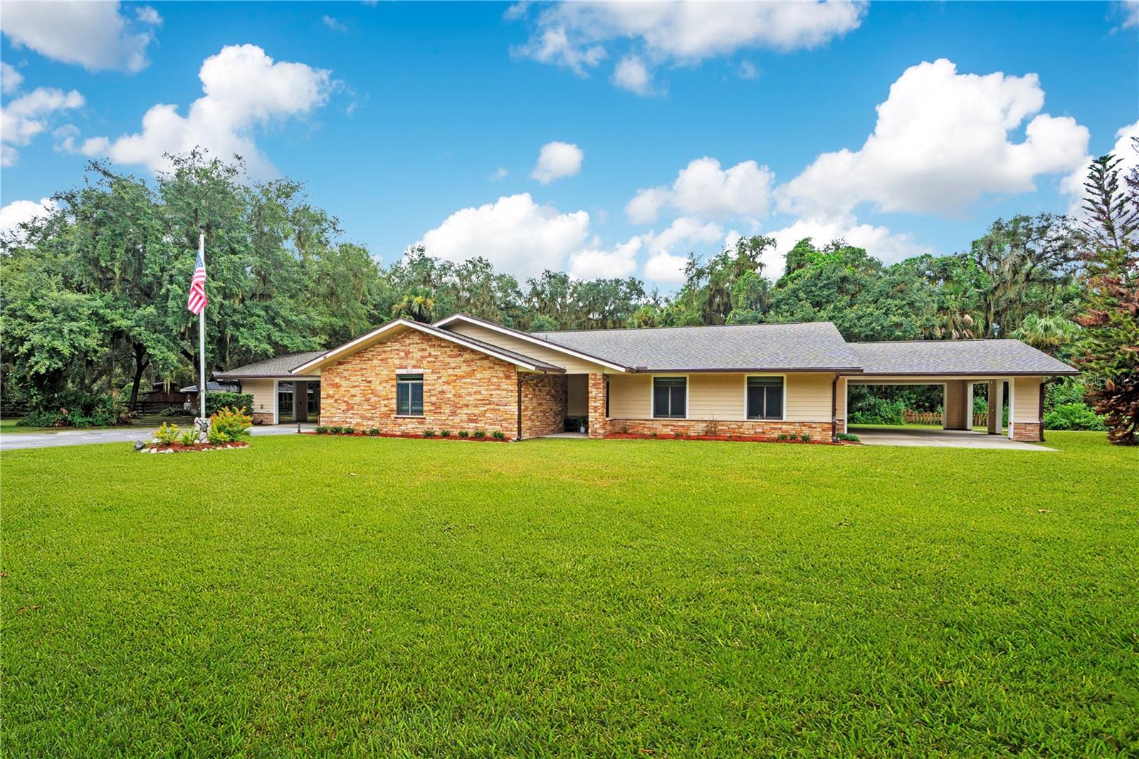 4410 MILDRED BASS RD Property Photo 1