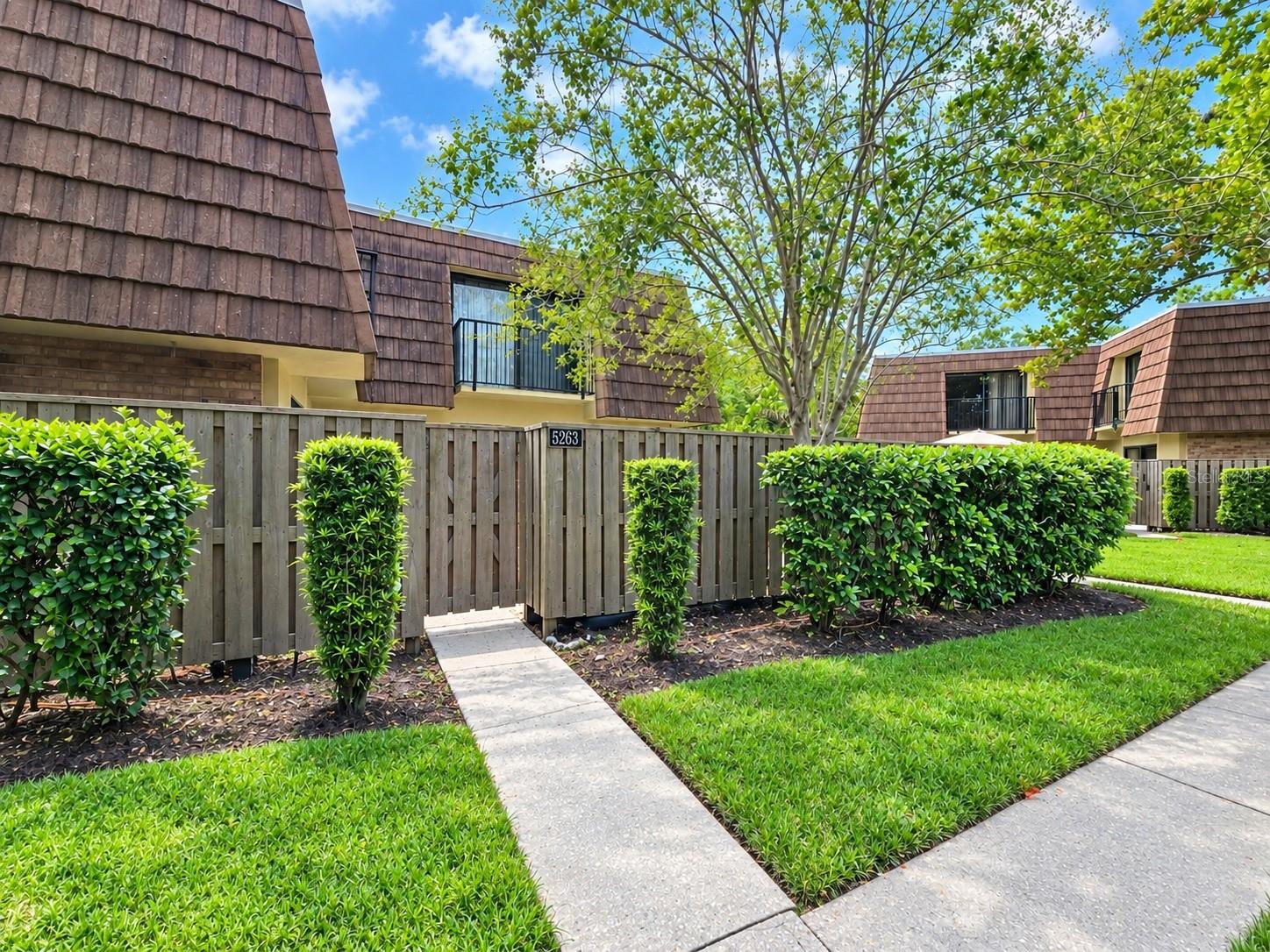 5263 BROOK CT #247 Property Photo 1