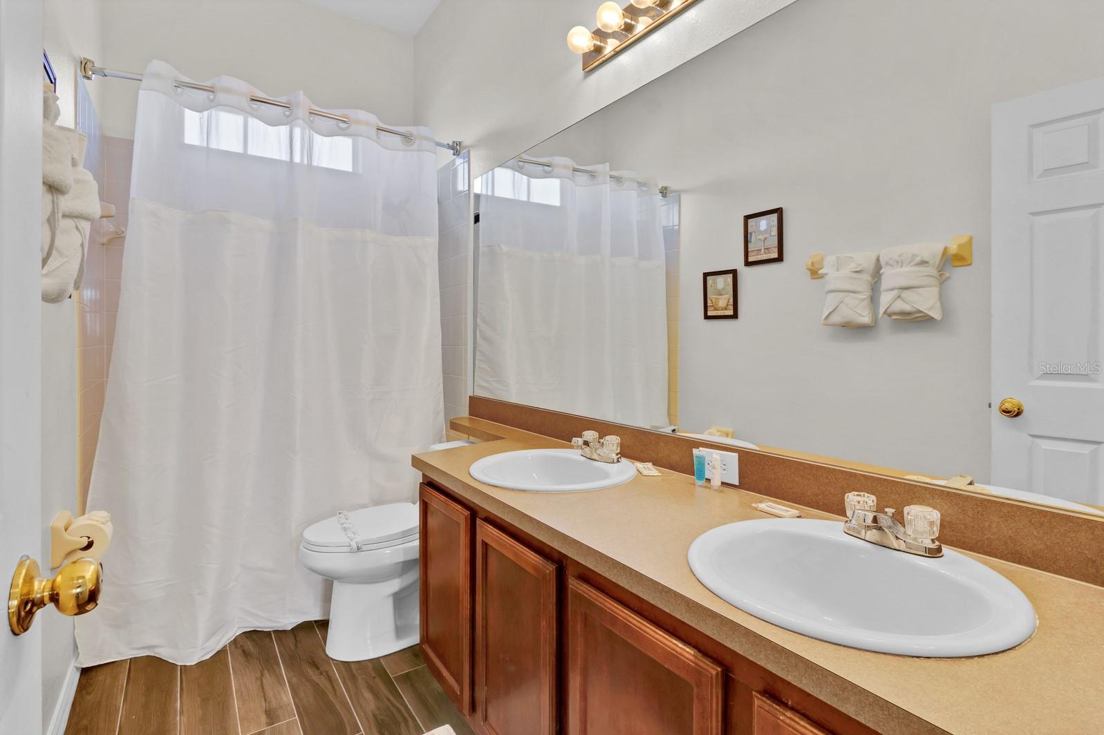2262 Windcrest Lake Cir Property Photo 25