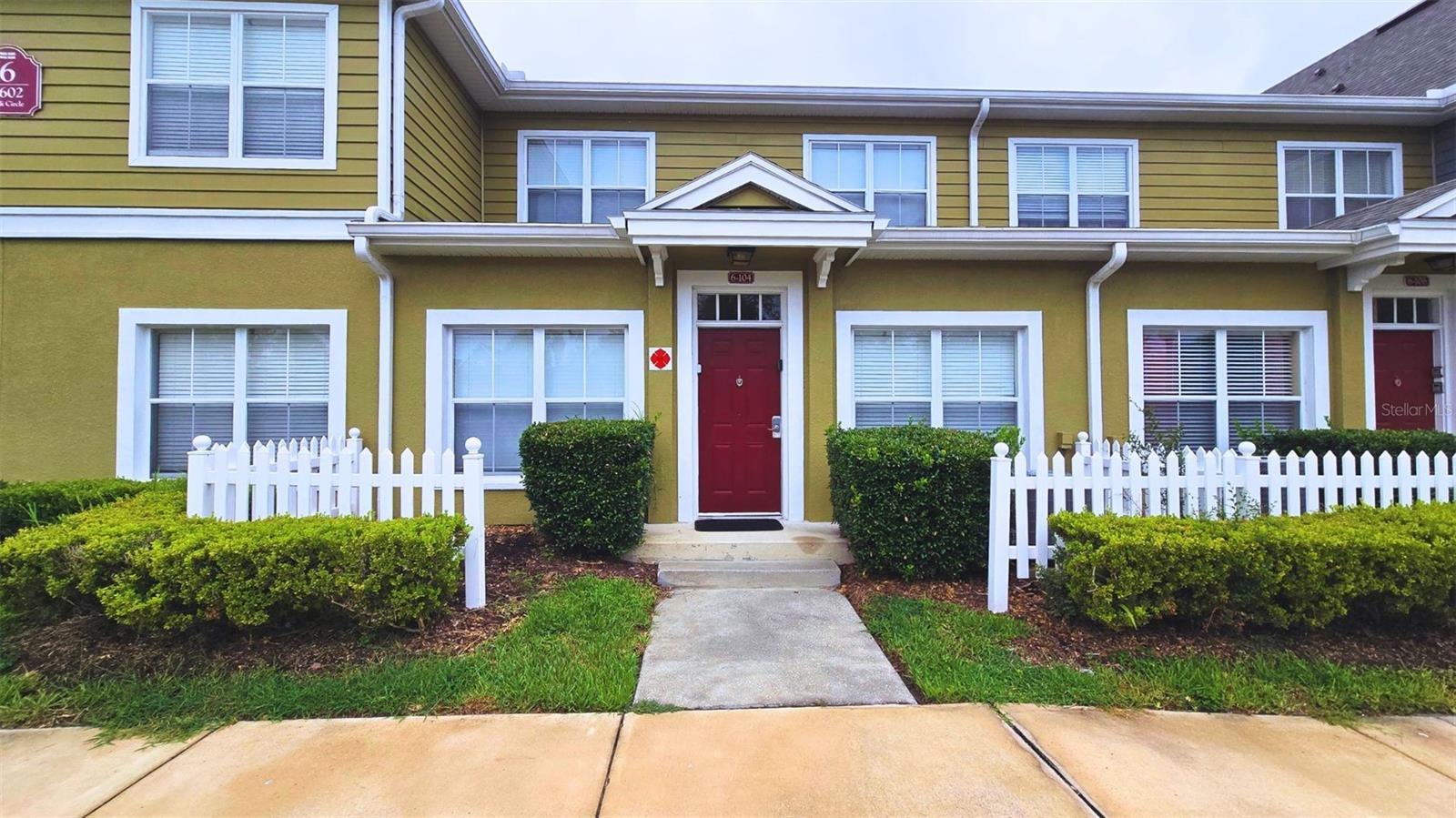 2602 LODI CIR #104 Property Photo 1