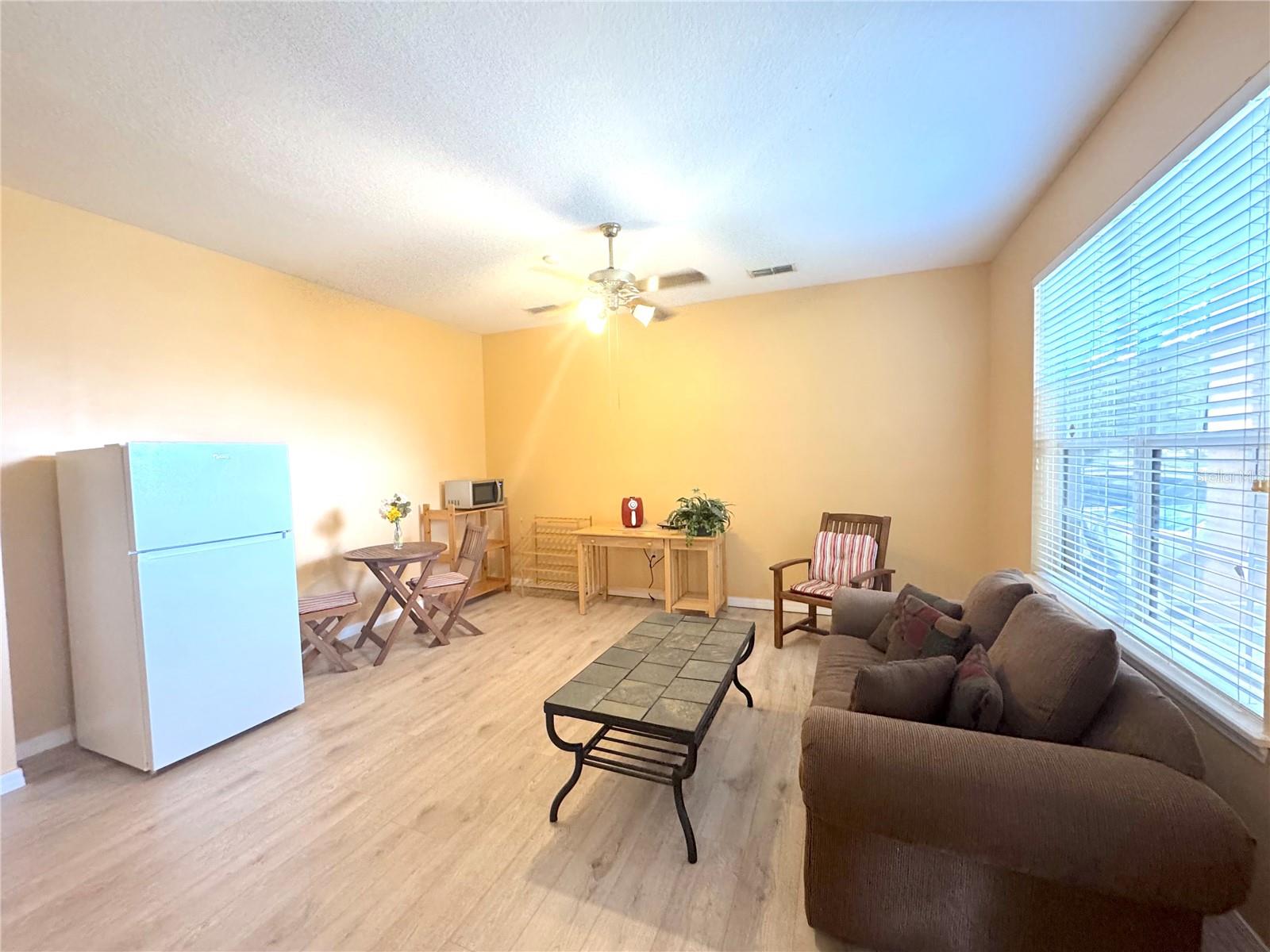 3212 Hopewell Dr Property Photo 4