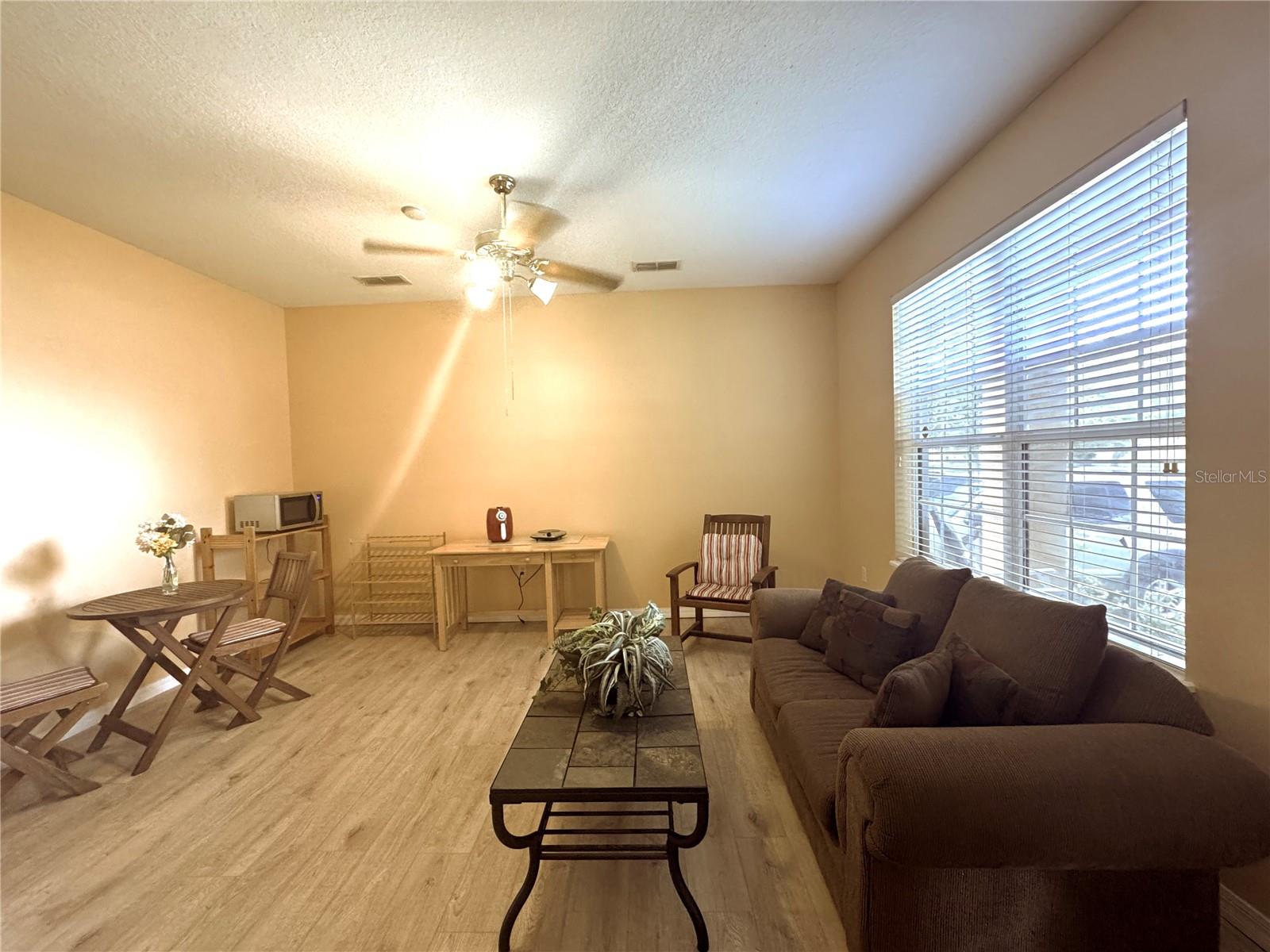 3212 Hopewell Dr Property Photo 6