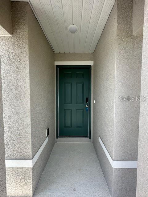 2432 Nw 22nd Ct Property Photo 2