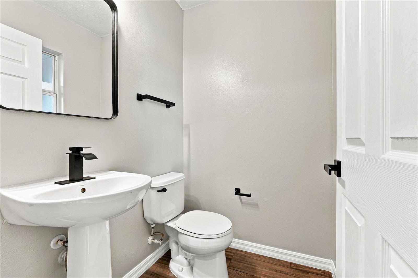 2591 Aventurine St Property Photo 8