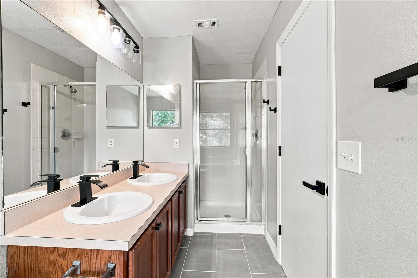 2591 Aventurine St Property Photo 23