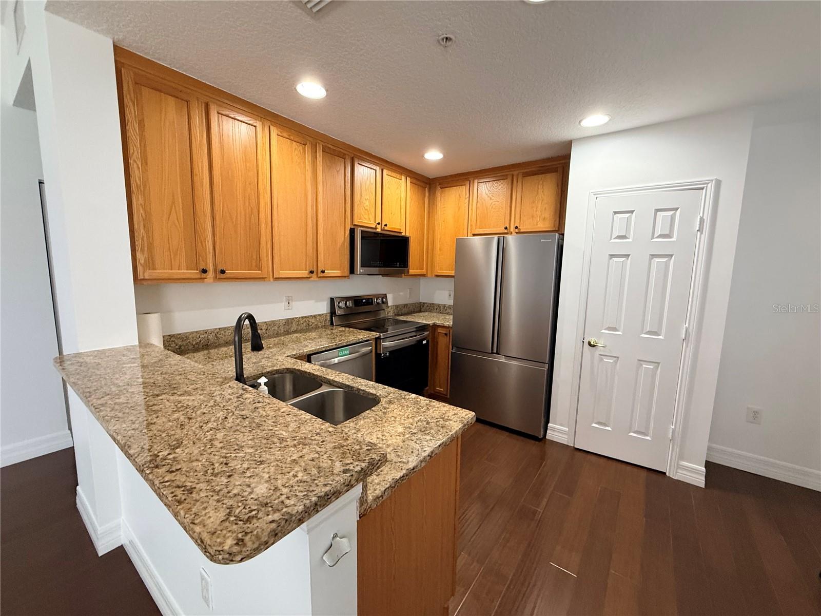 707 Westpark Way #211 Property Photo 5
