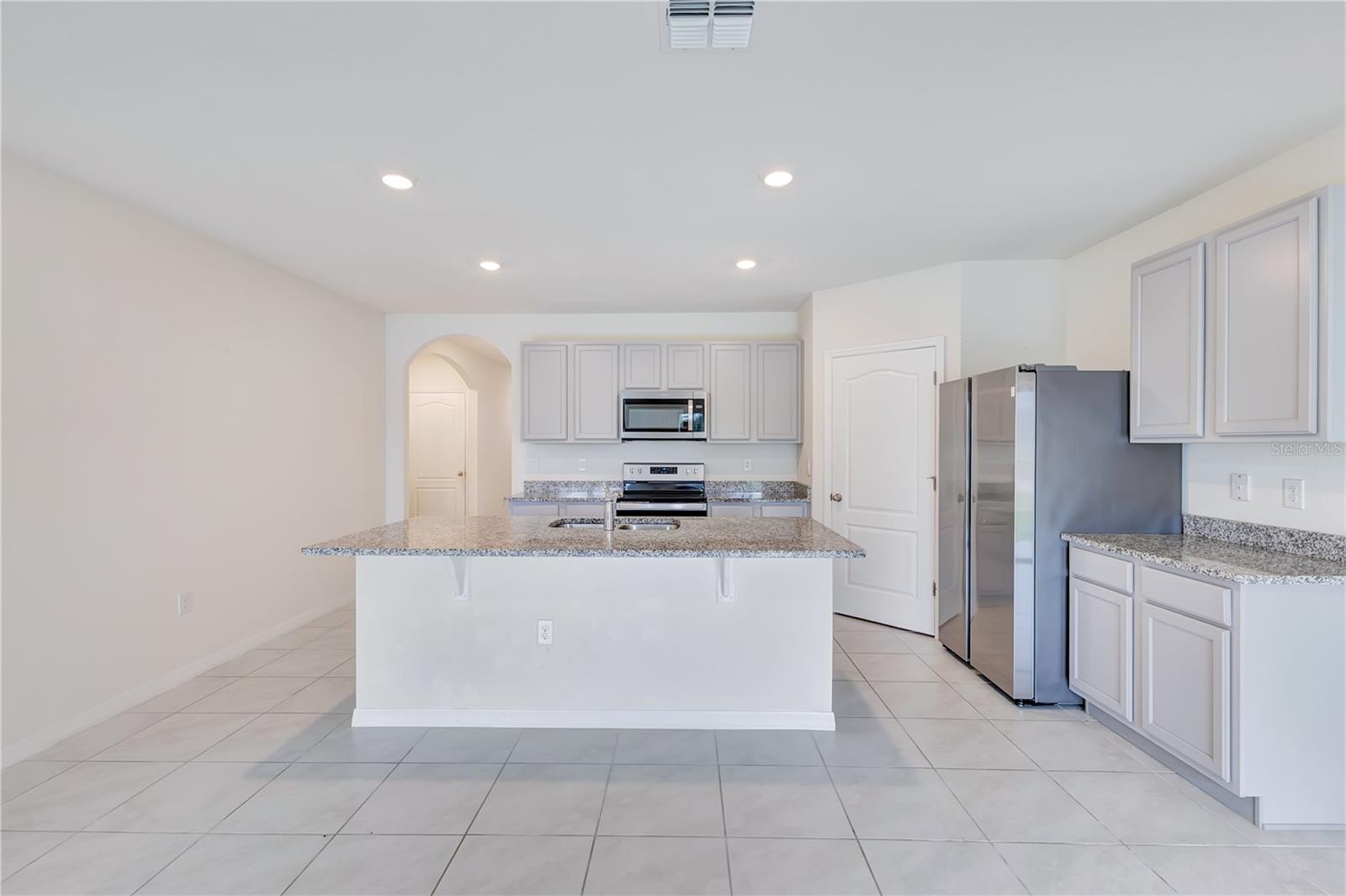 6766 Grace Hammock Rd Property Photo 5