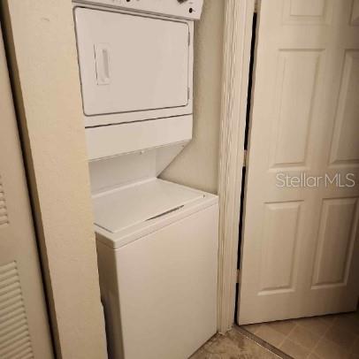 4002 Venetian Bay Dr #105 Property Photo 14
