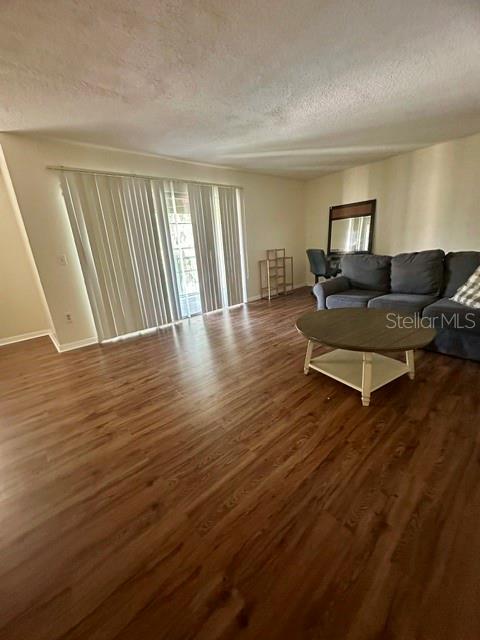 4007 Versailles Dr #4007f Property Photo 6