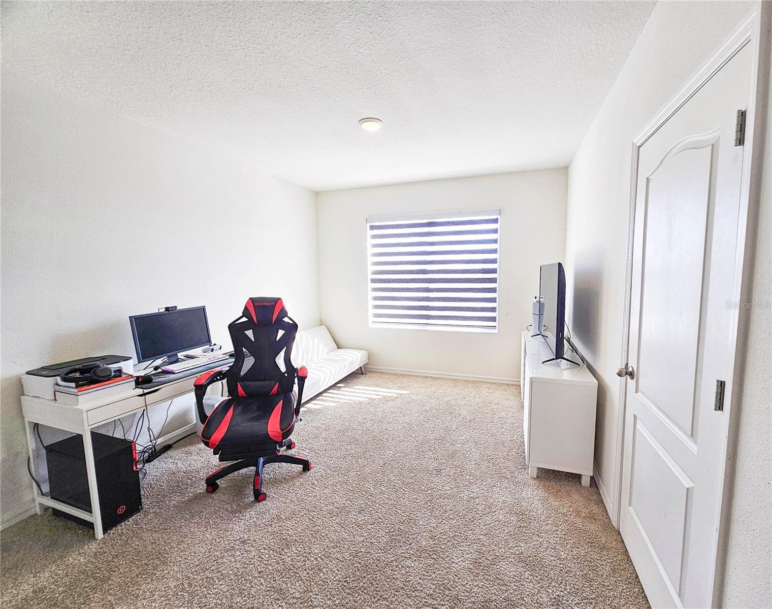 5122 Fiddlewood Way Property Photo 13