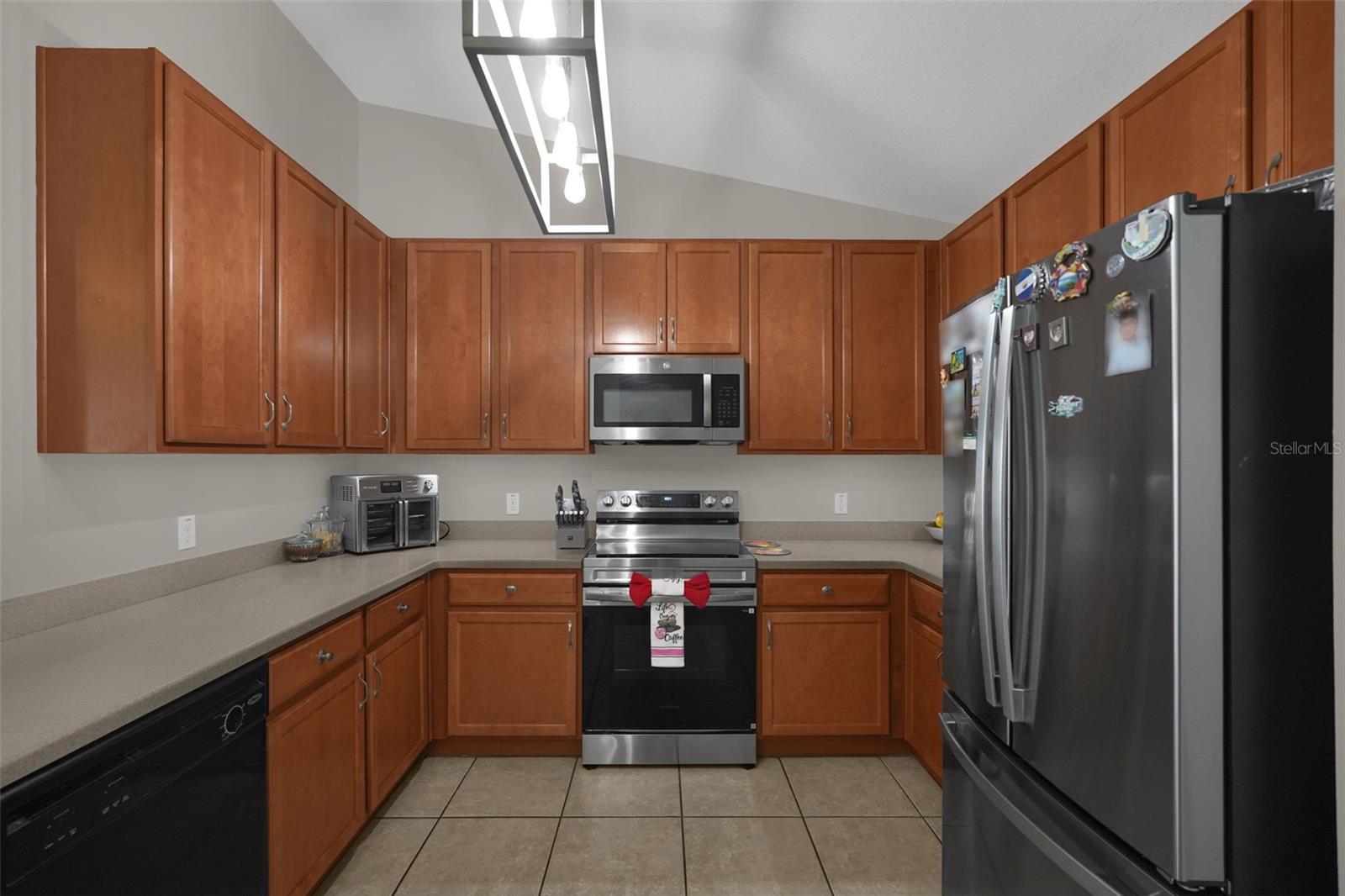 3651 Sail Harbor Dr Property Photo 6