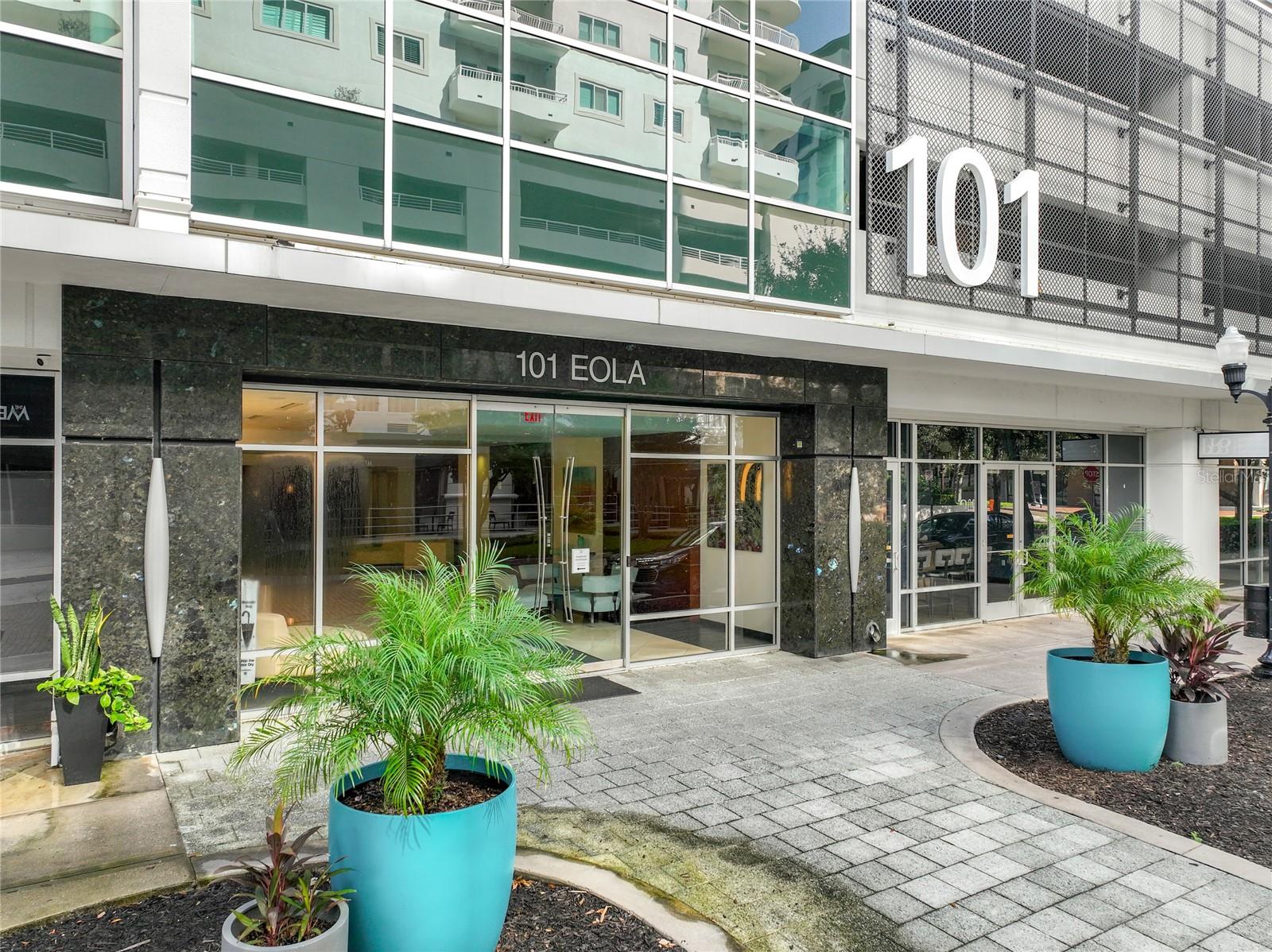 101 S Eola Dr #1008 Property Photo 6